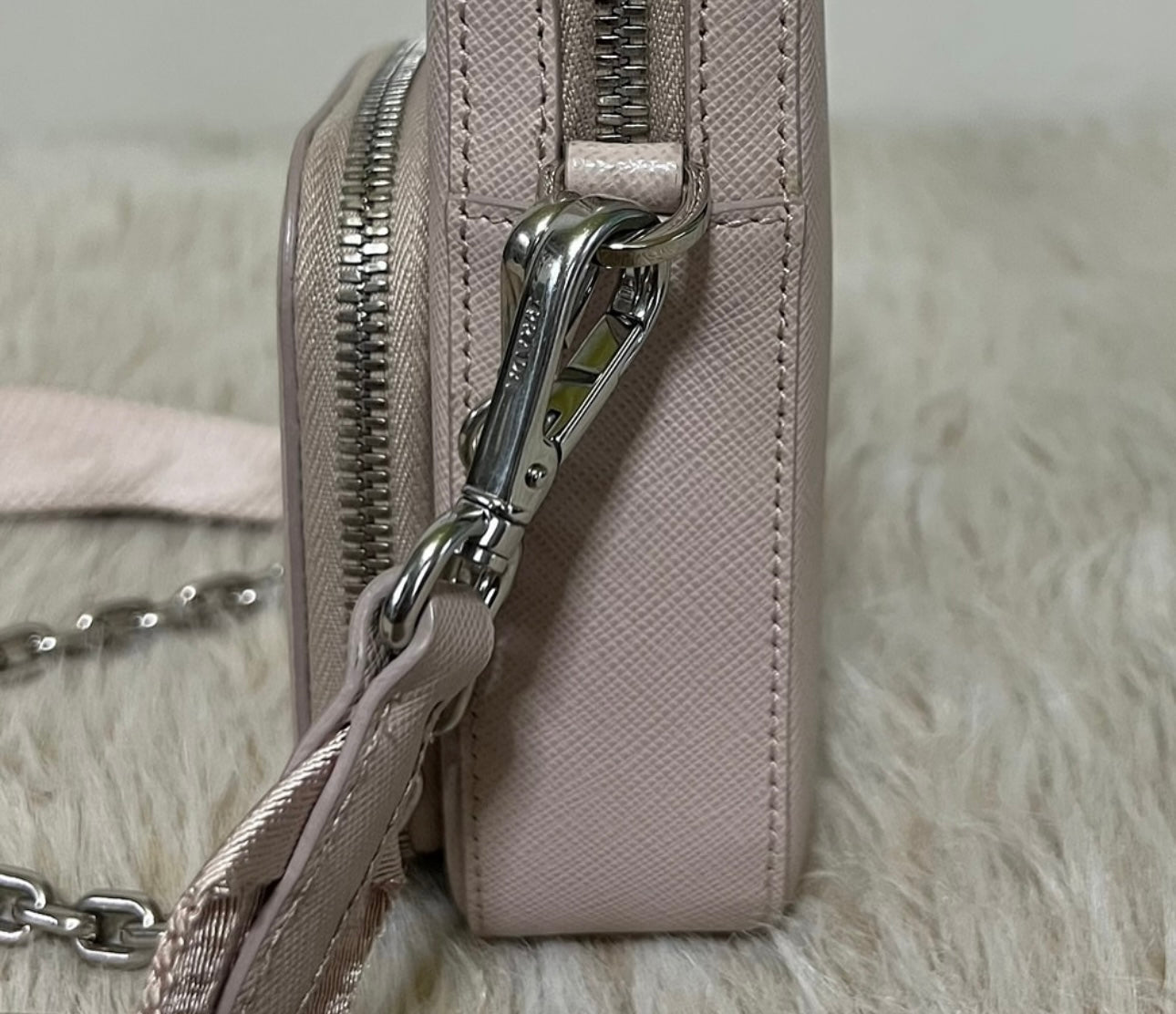 Prada Ninfea