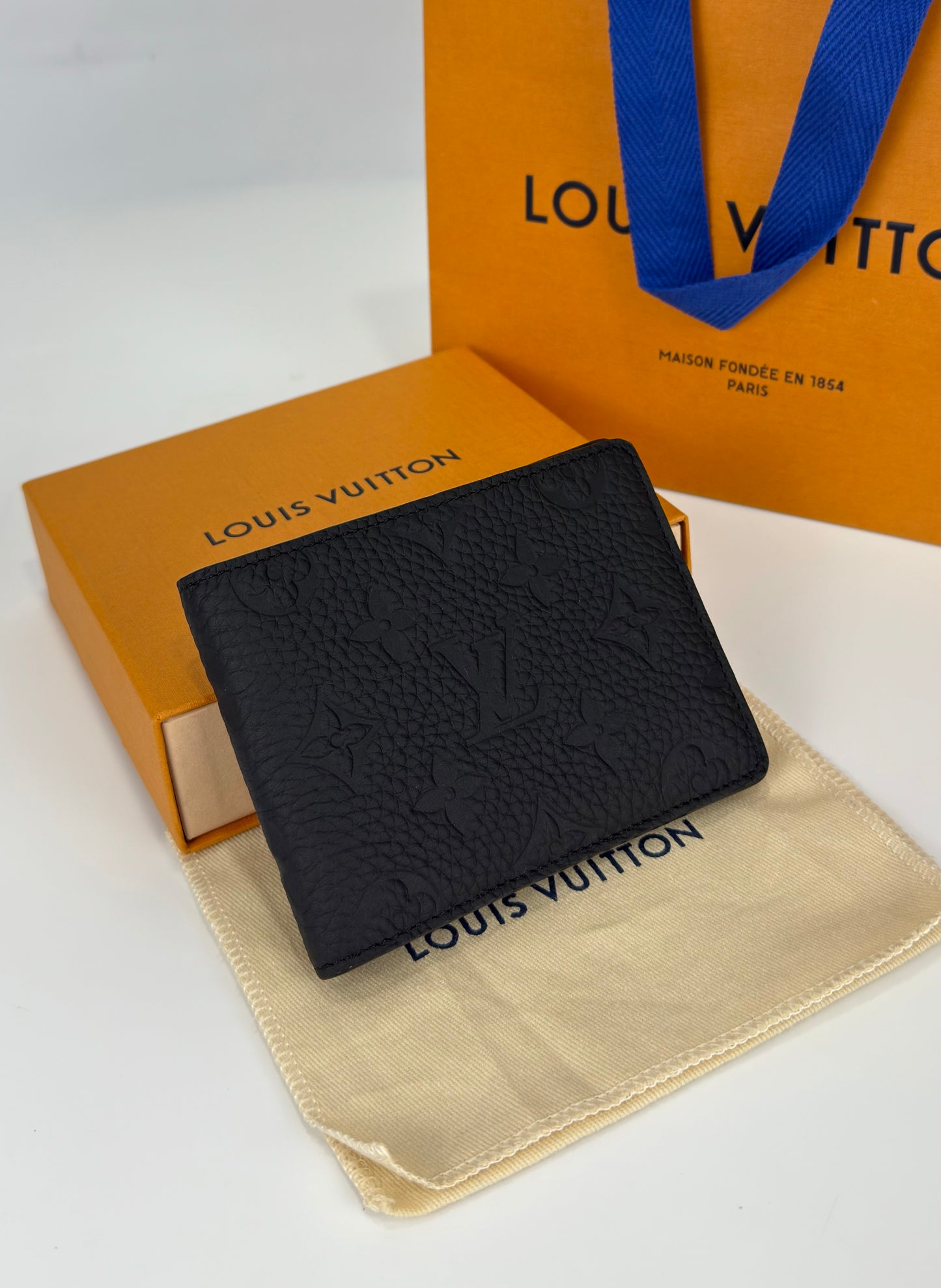 Louis Vuitton Multiple Wallet Monogram Taurillon Leather