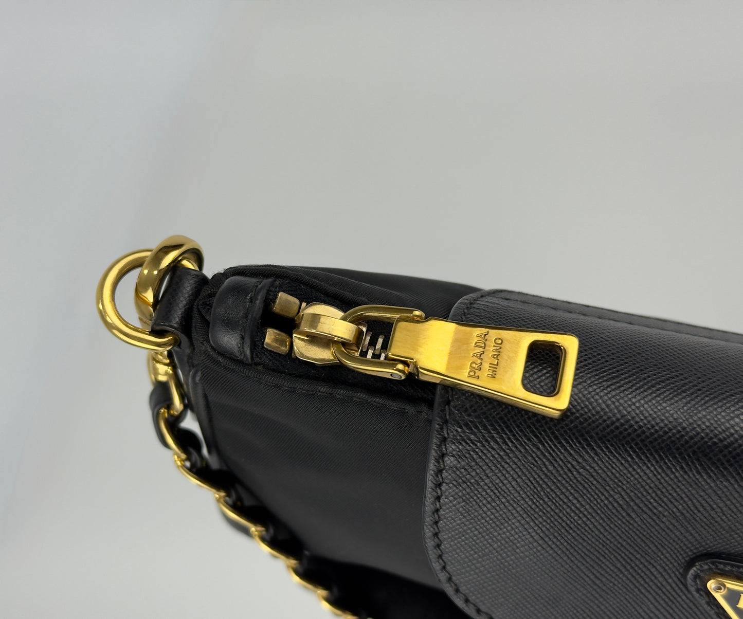 Prada Tessuto Saffiano Bandoliera