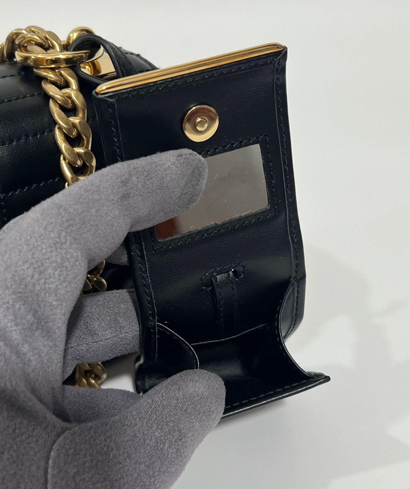 Prada diagramme in small