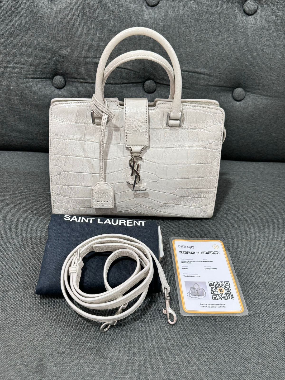Ysl cabas small