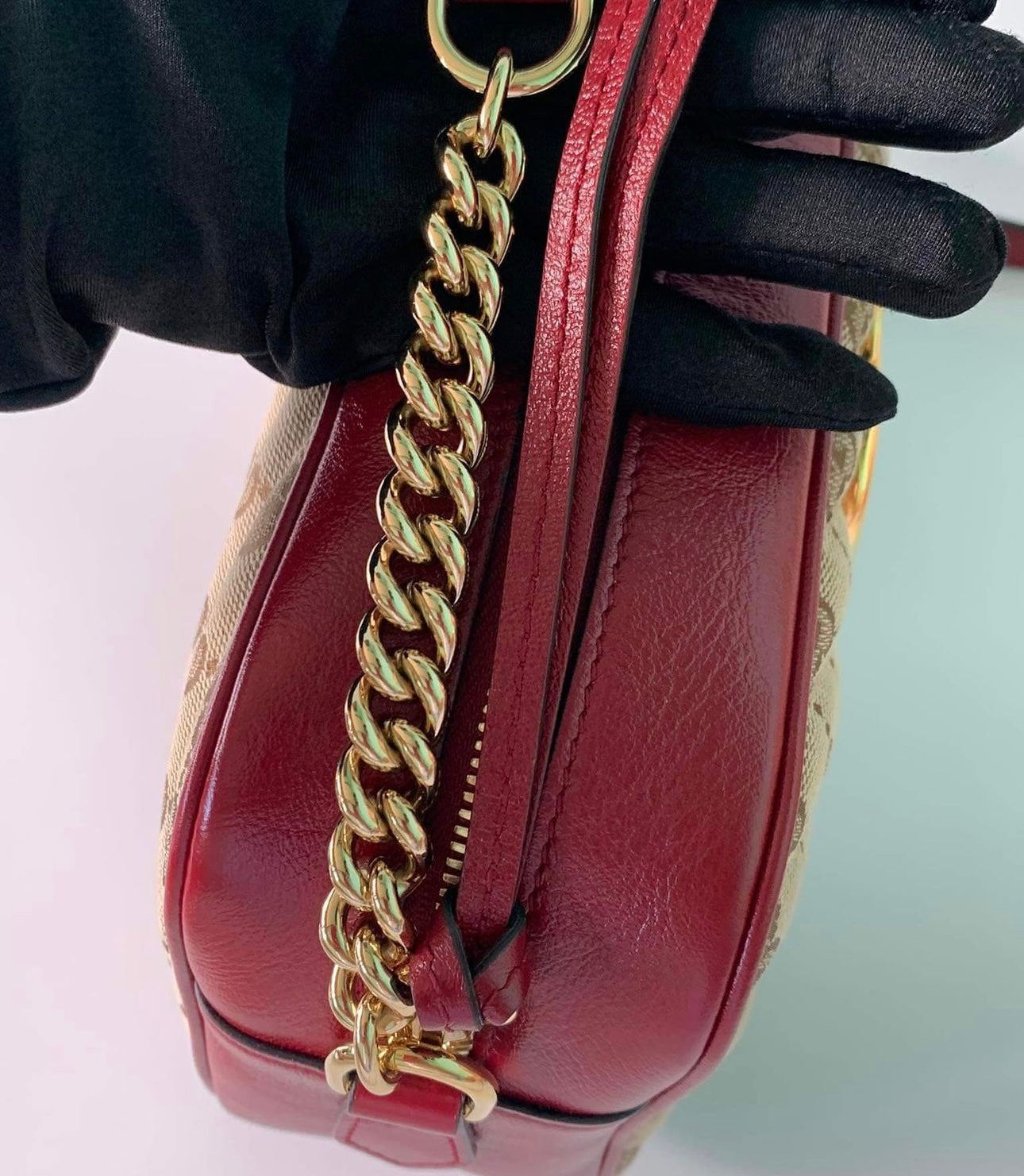 Gucci Camera