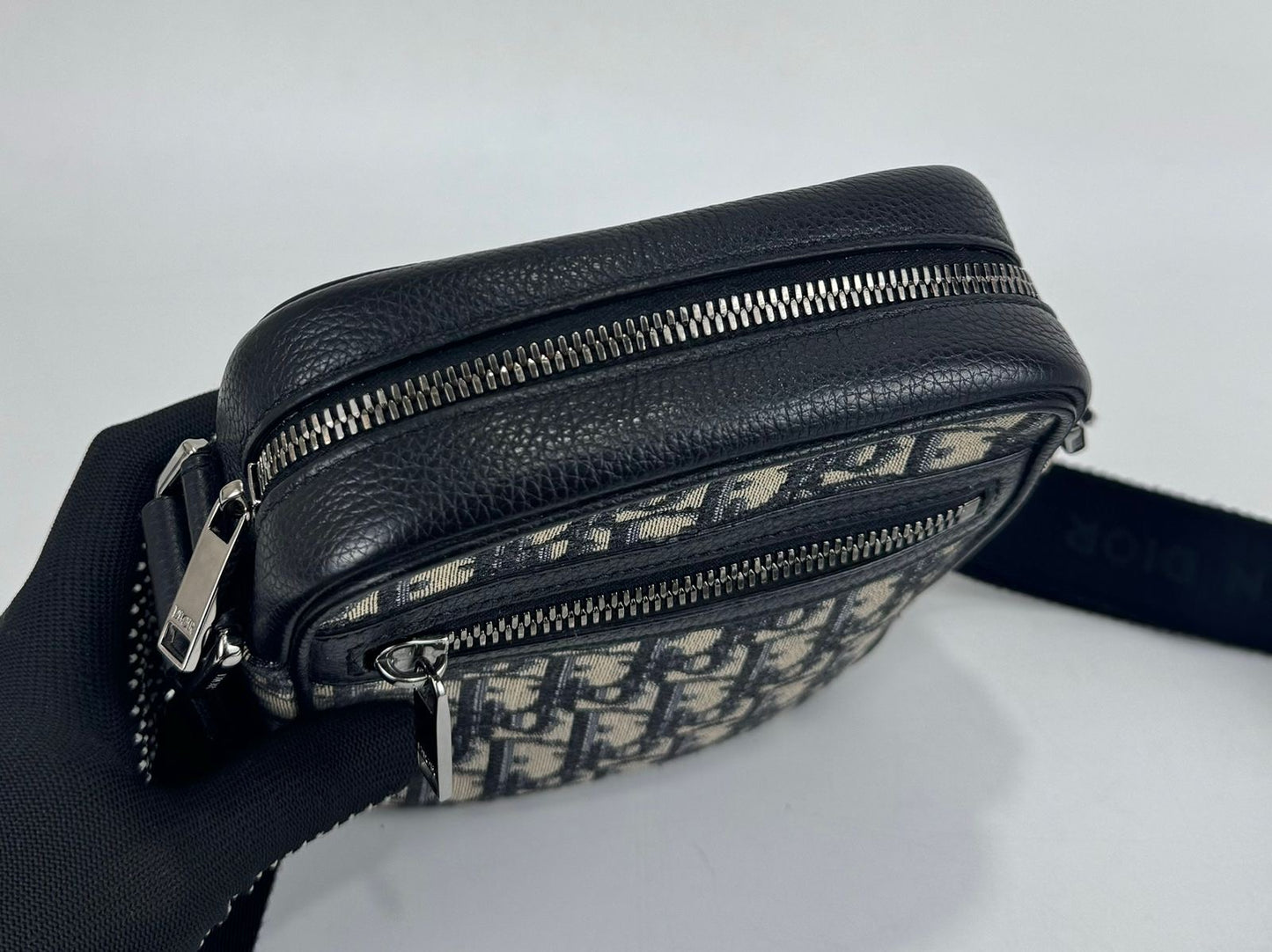 Dior messenger bag