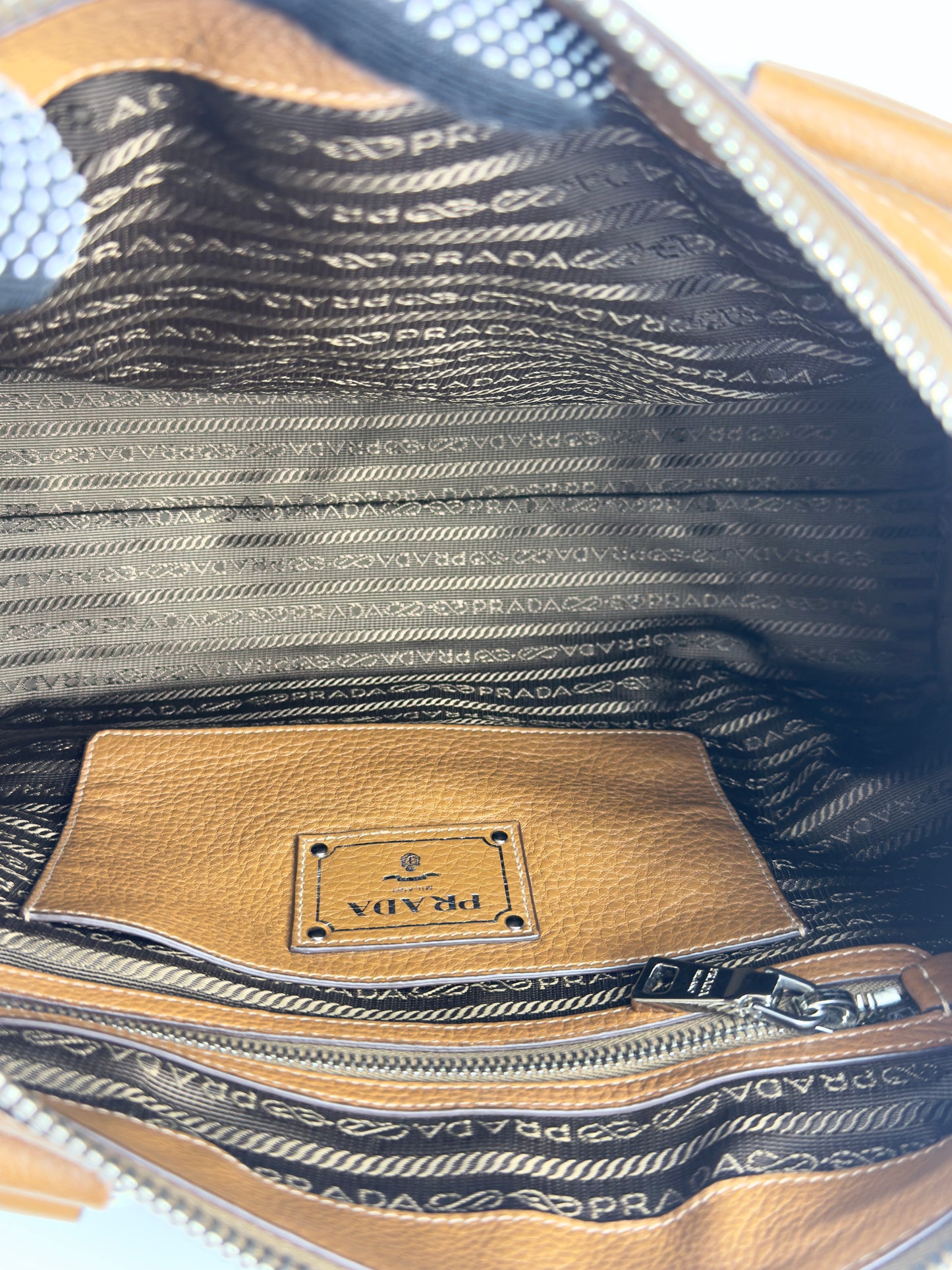 Prada Vitello