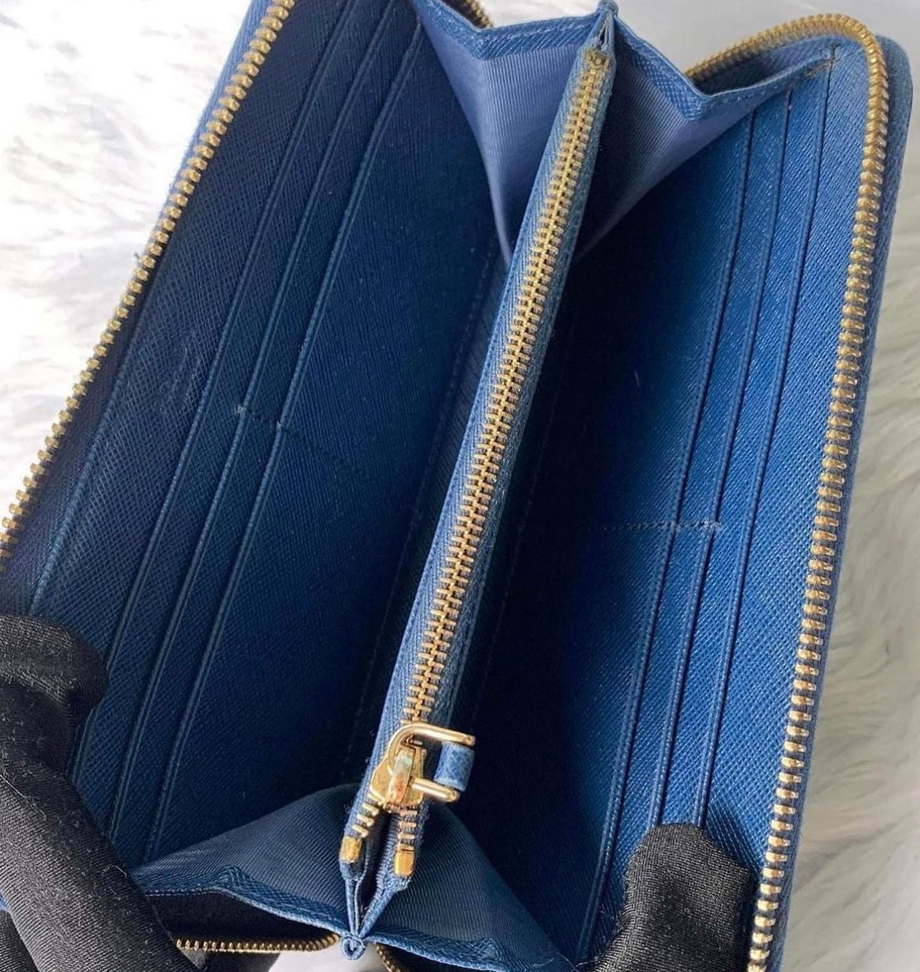 Prada Zippy Waller