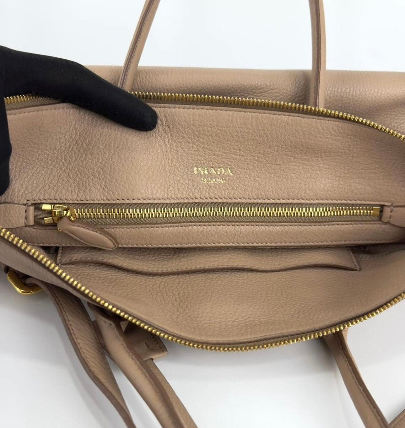 Prada Vitello