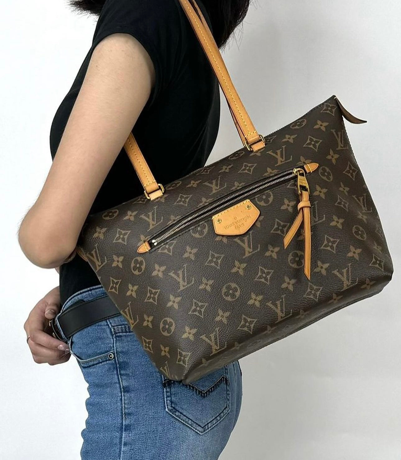 Lv Lena