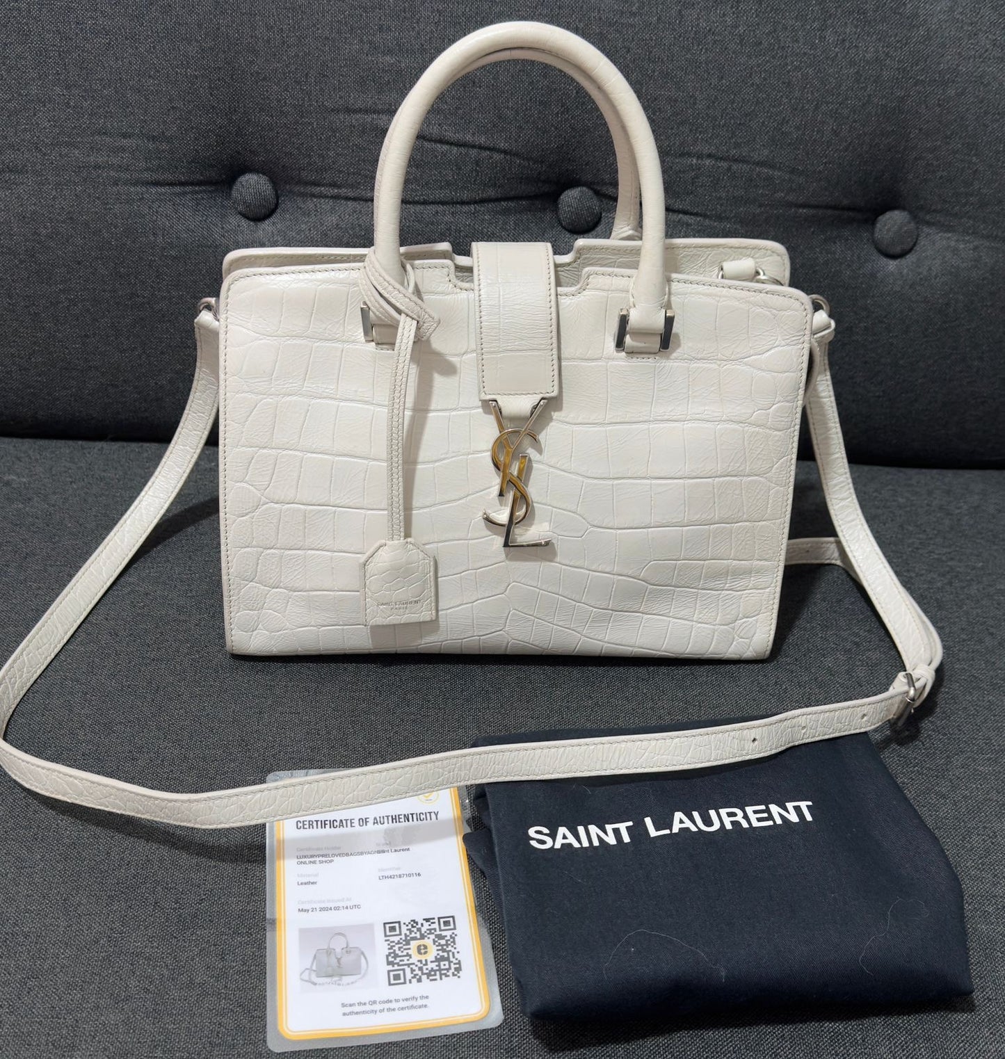 Ysl cabas small