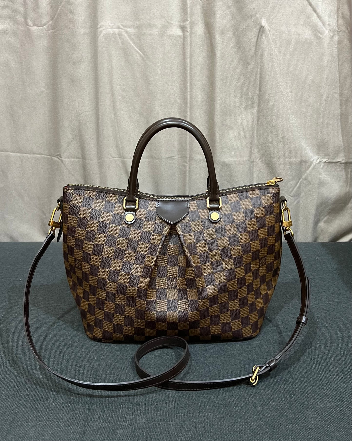 Louis Vuitton Siena MM Damier Ebene
