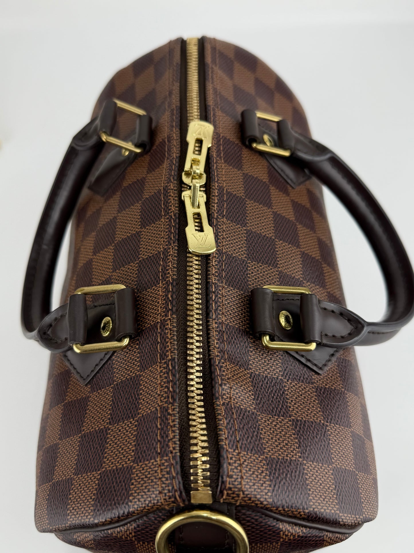 Louis Vuitton Bando 25