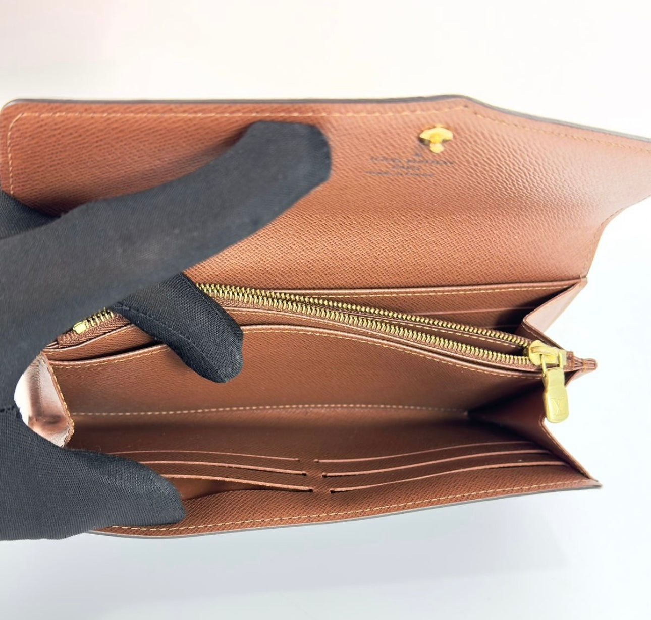 Lv Sarah Wallet