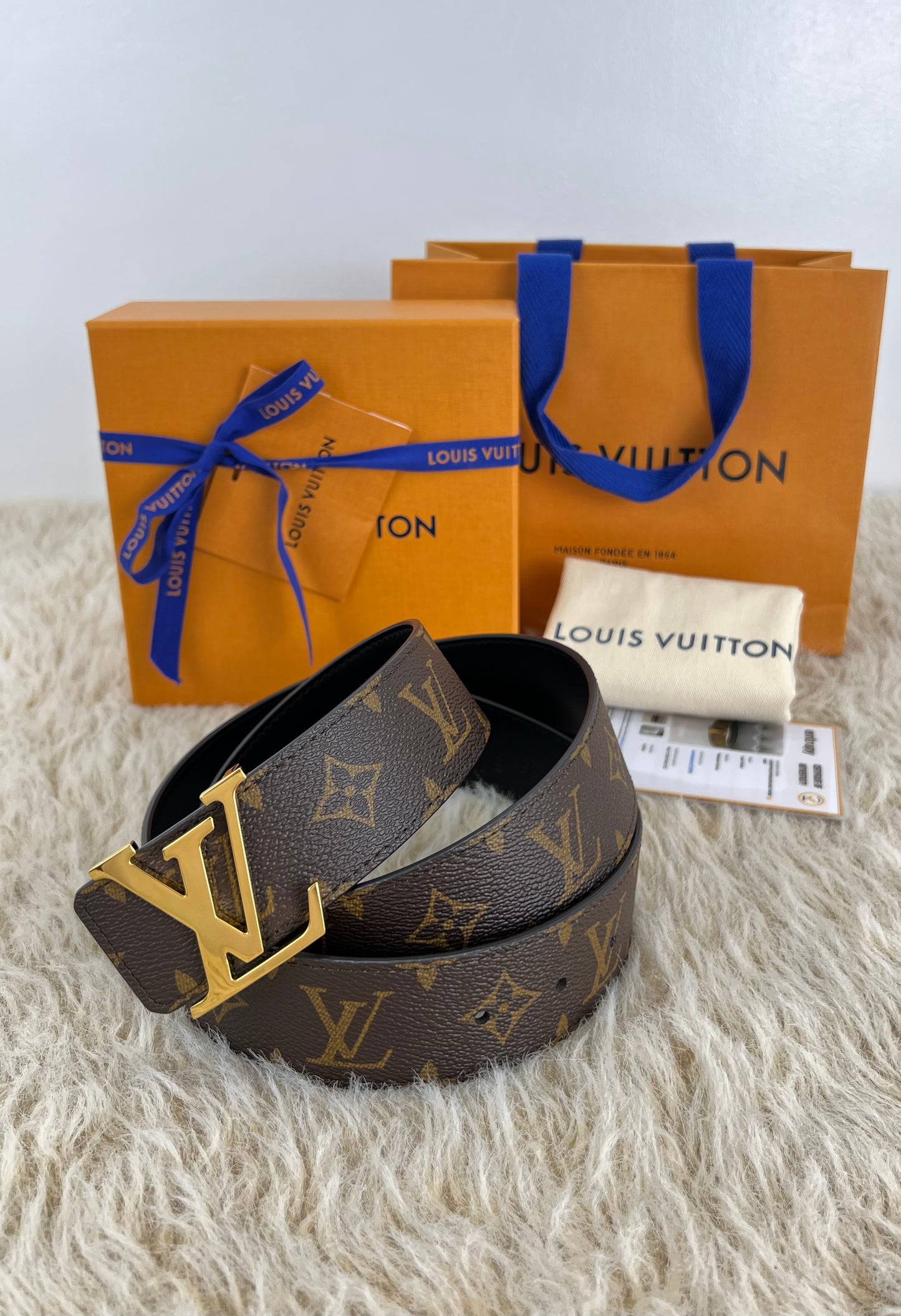 Louis Vuitton Monogram Canvas LV Initiales Reversible Belt 90/36