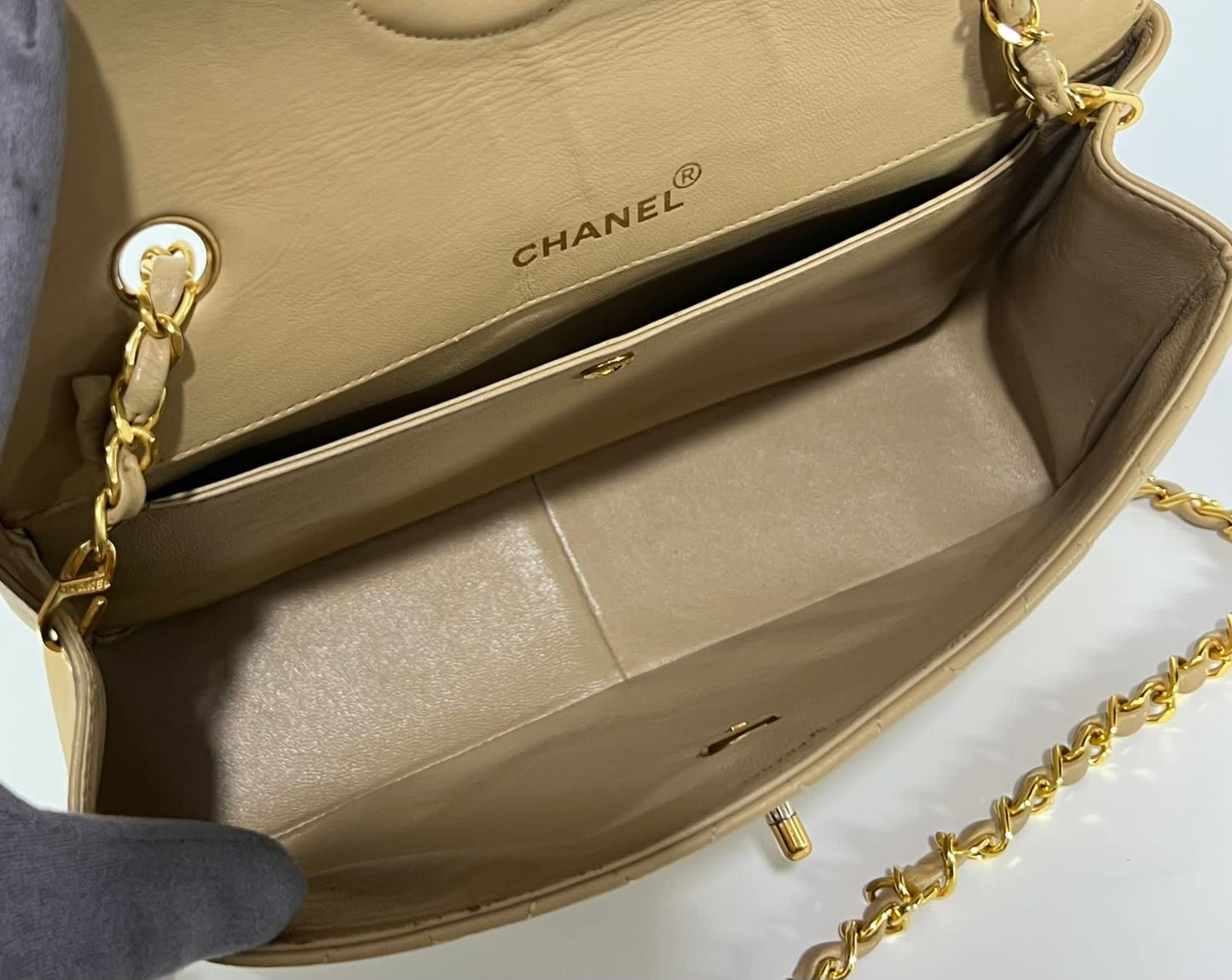 Chanel Beige quilted lambskin Vintage Medium