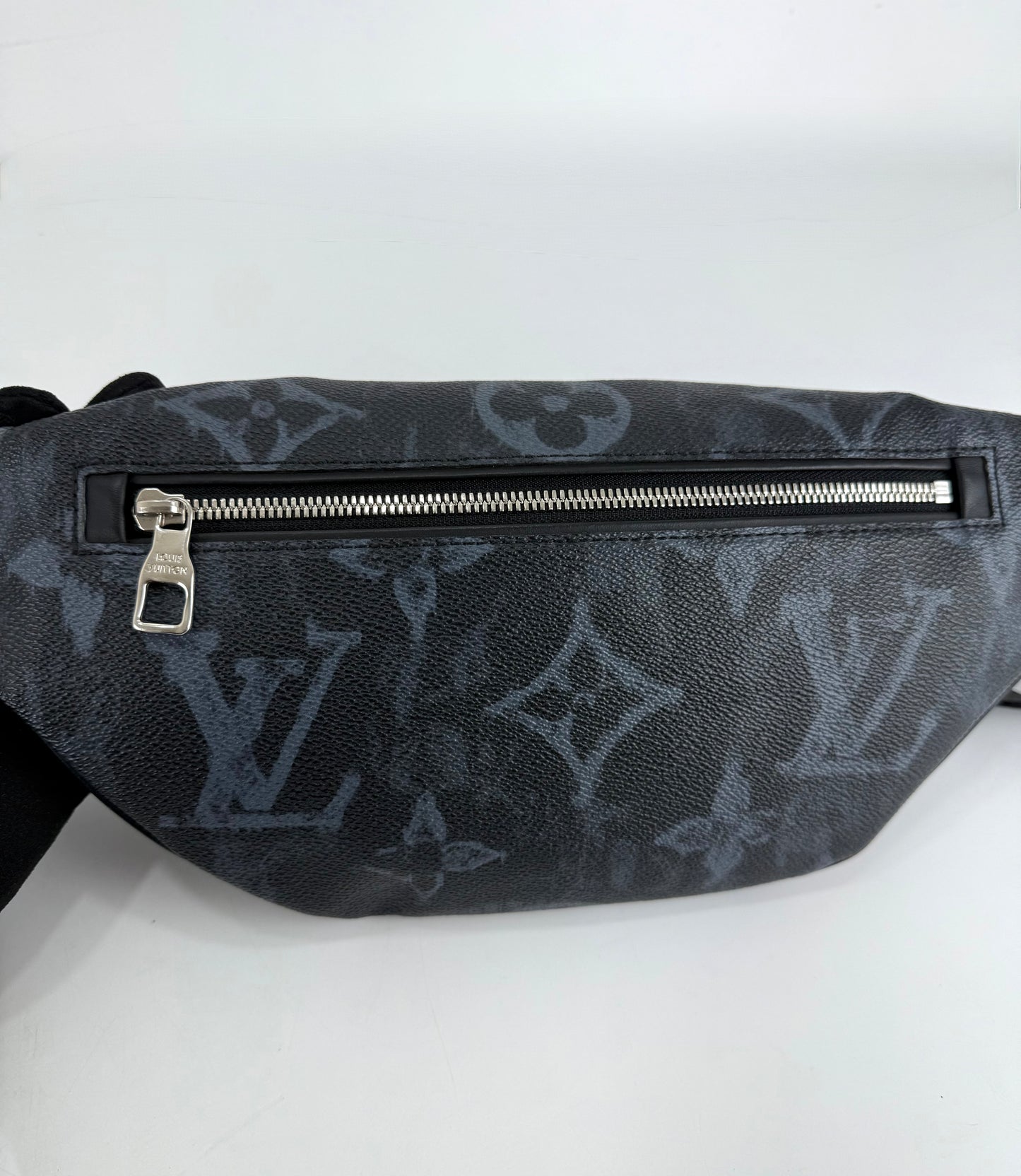 Louis Vuitton Pastel Noir Discovery Bumbag