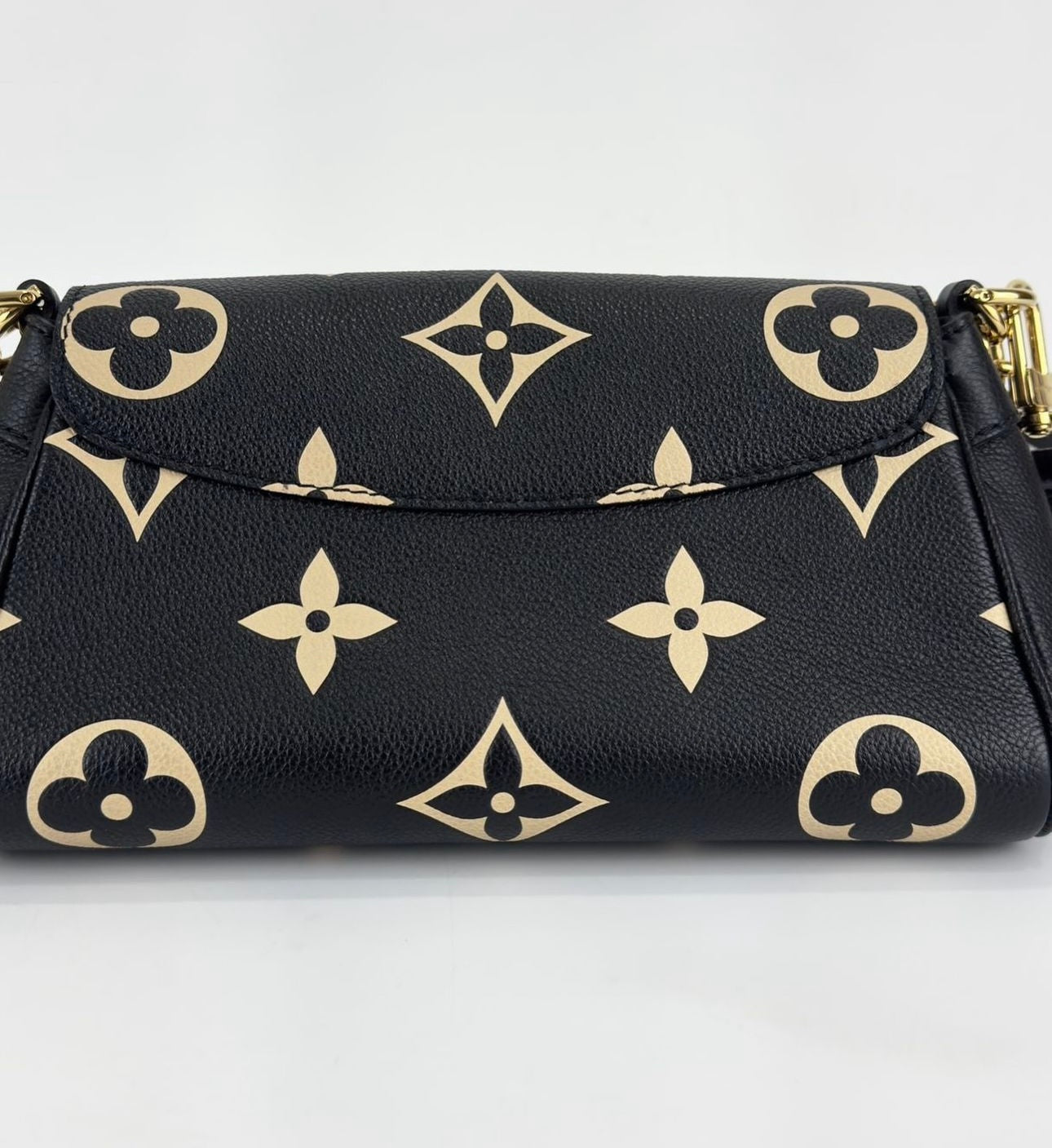 Lv Favorite