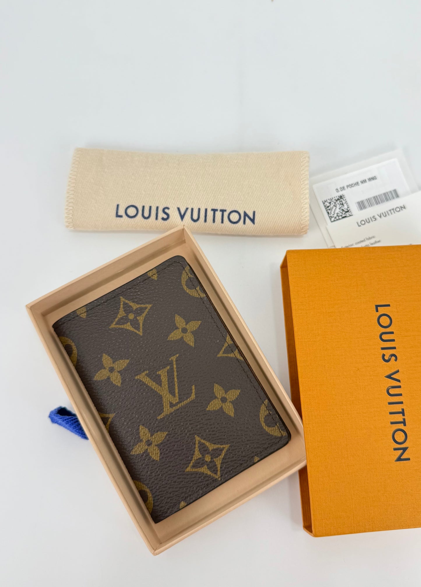 Louis Vuitton Monogram Canvas Card Holder