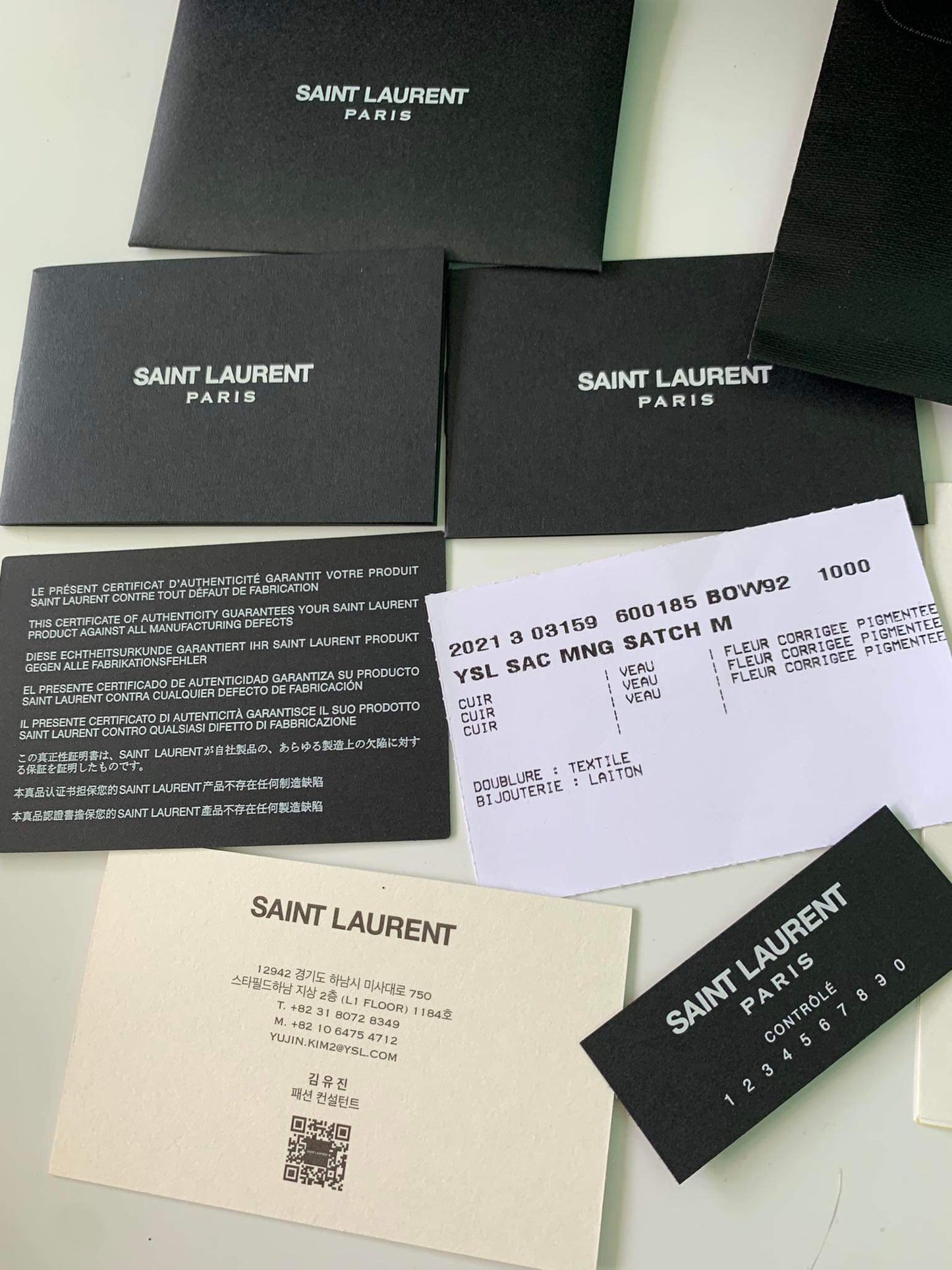Ysl
Envelope medium