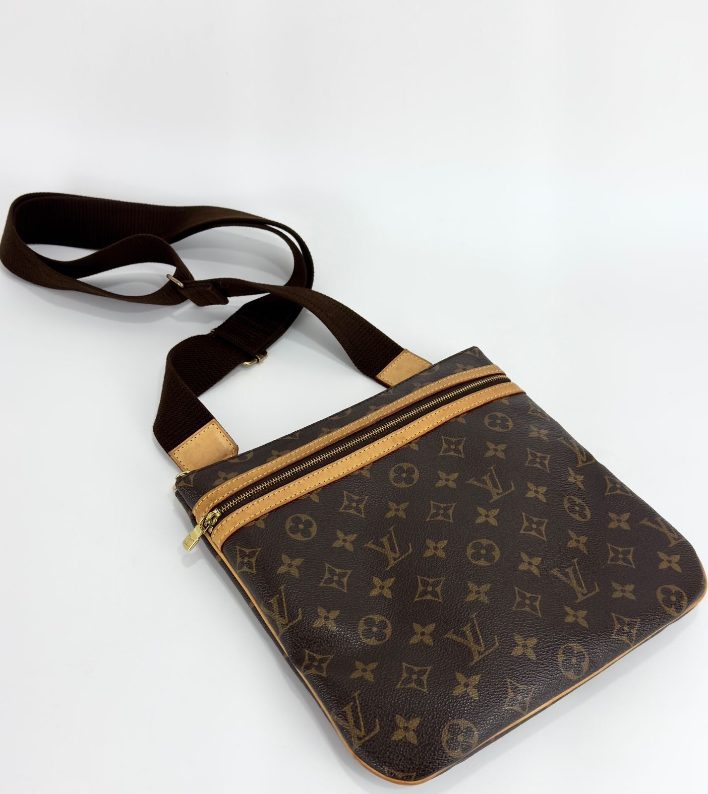 Louis vuitton lv bosphore pochette