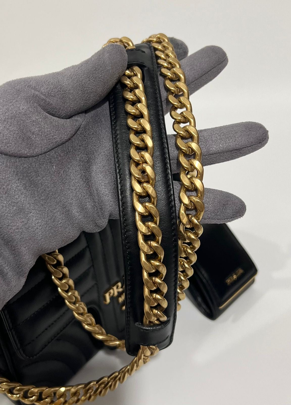 Prada flap Diagramme