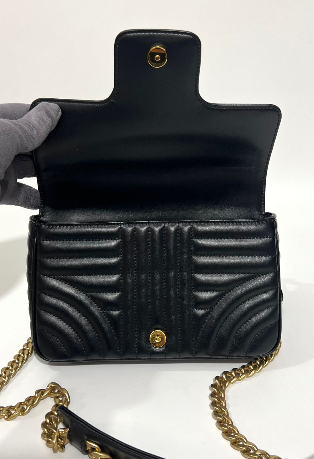 Prada diagramme in small