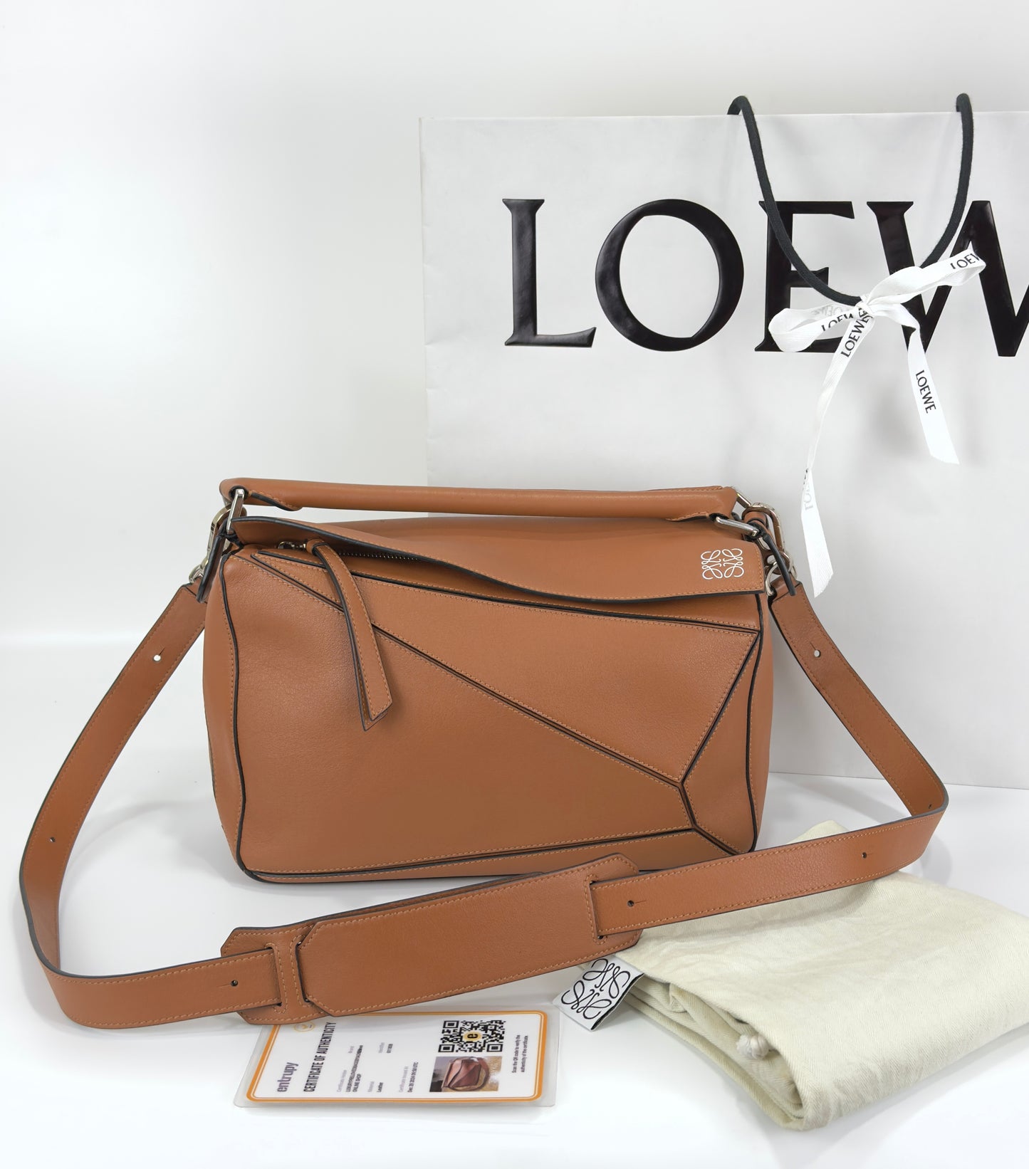 Loewe Puzzle Bag
