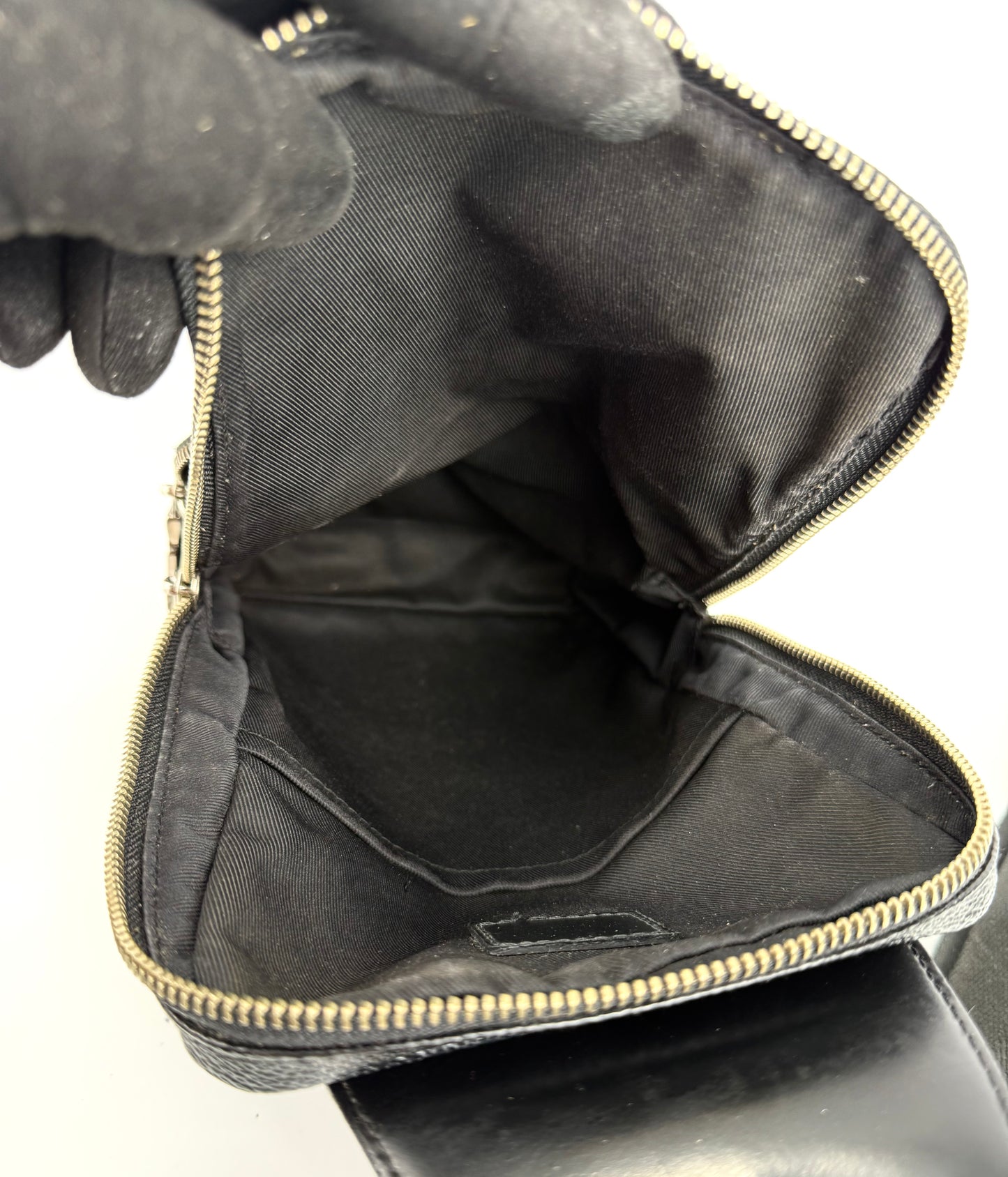 Louis Vuitton Avenue Sling Bag Damier Graphite Canvas