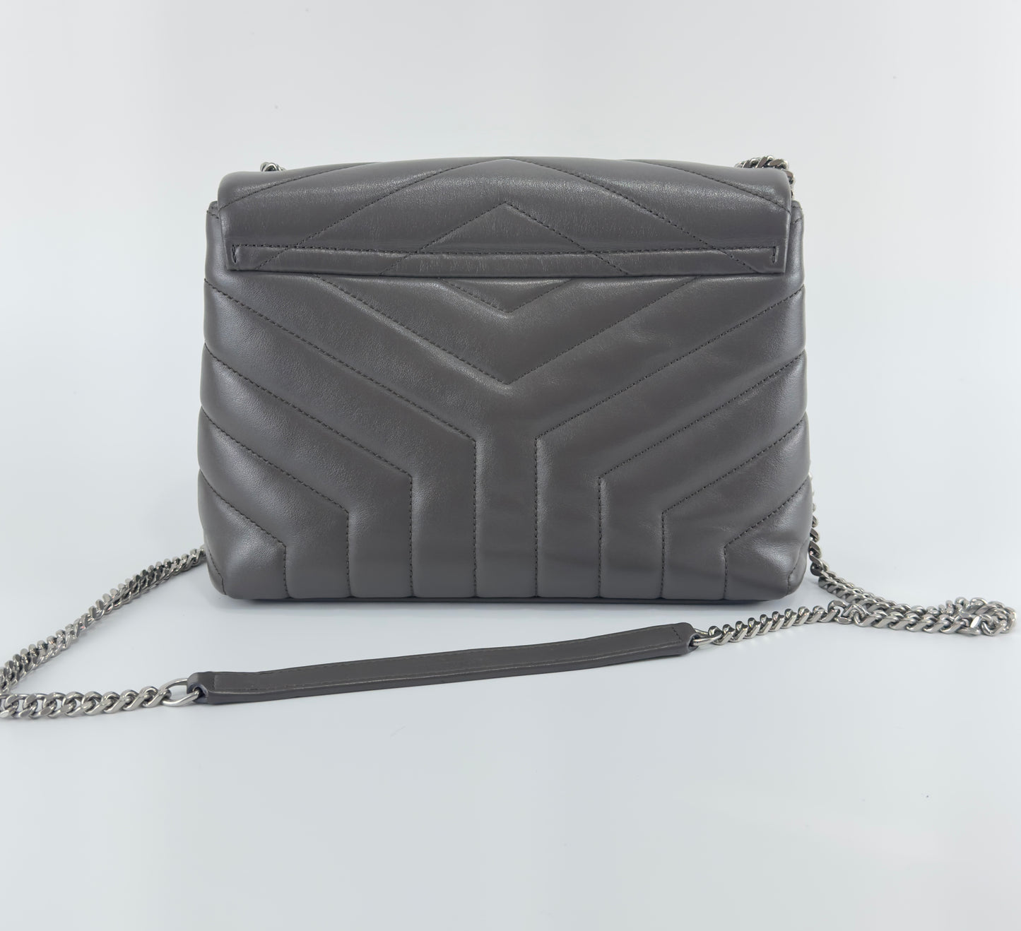 Yves Saint Laurent Loulou