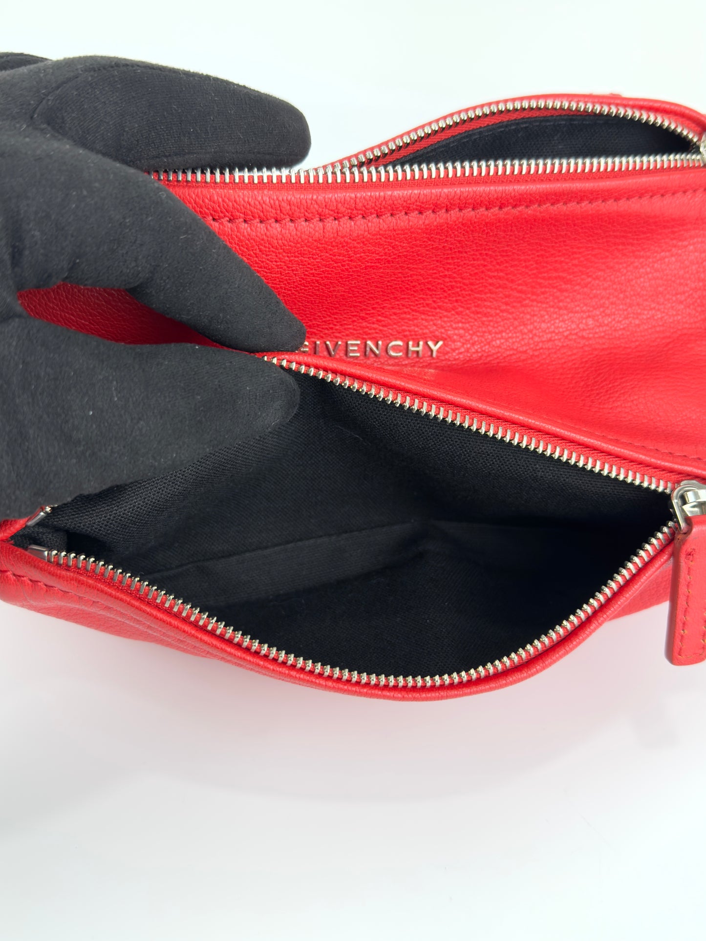Givenchy Pandora