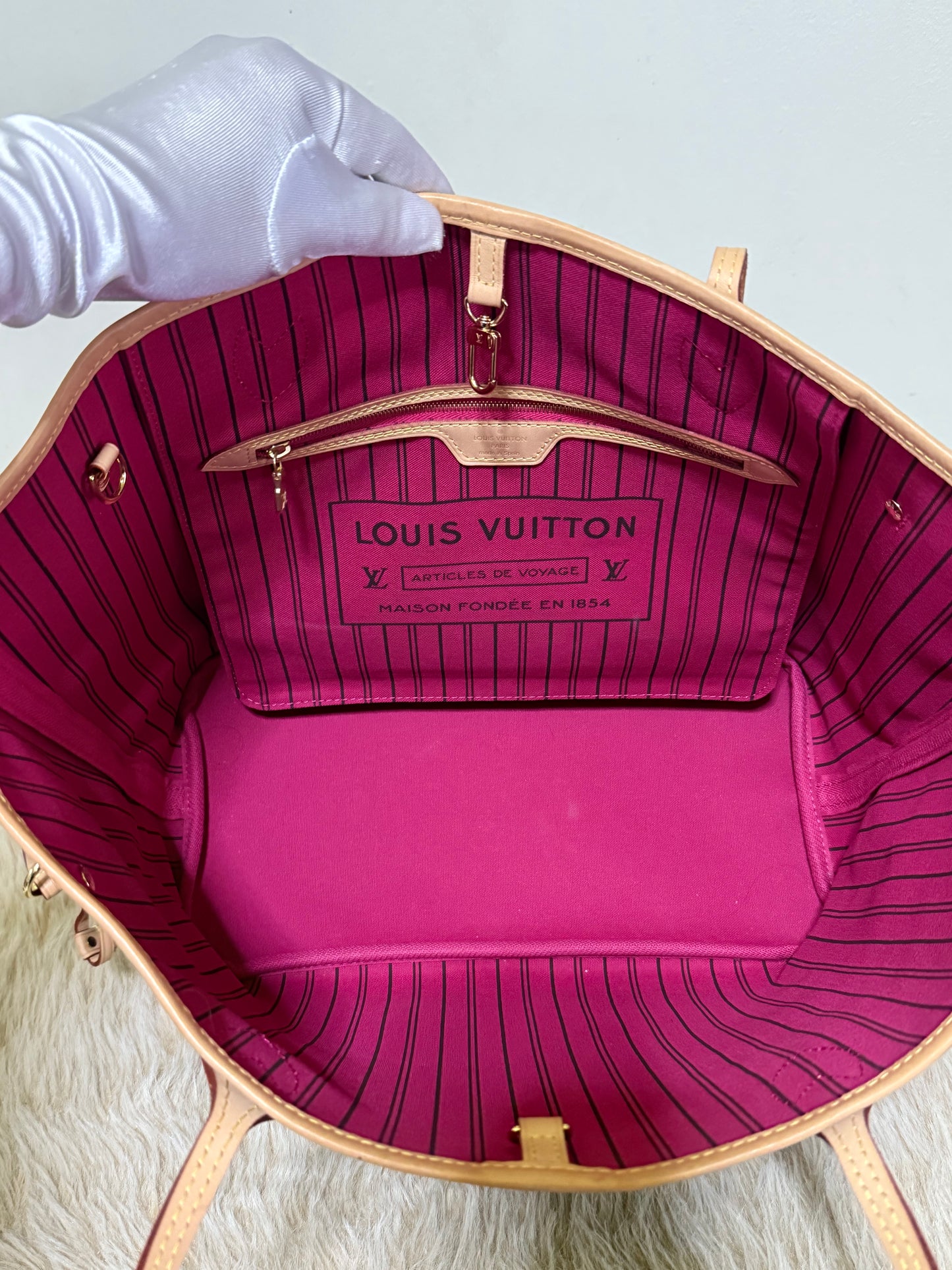 Louis Vuitton Neverfull MM