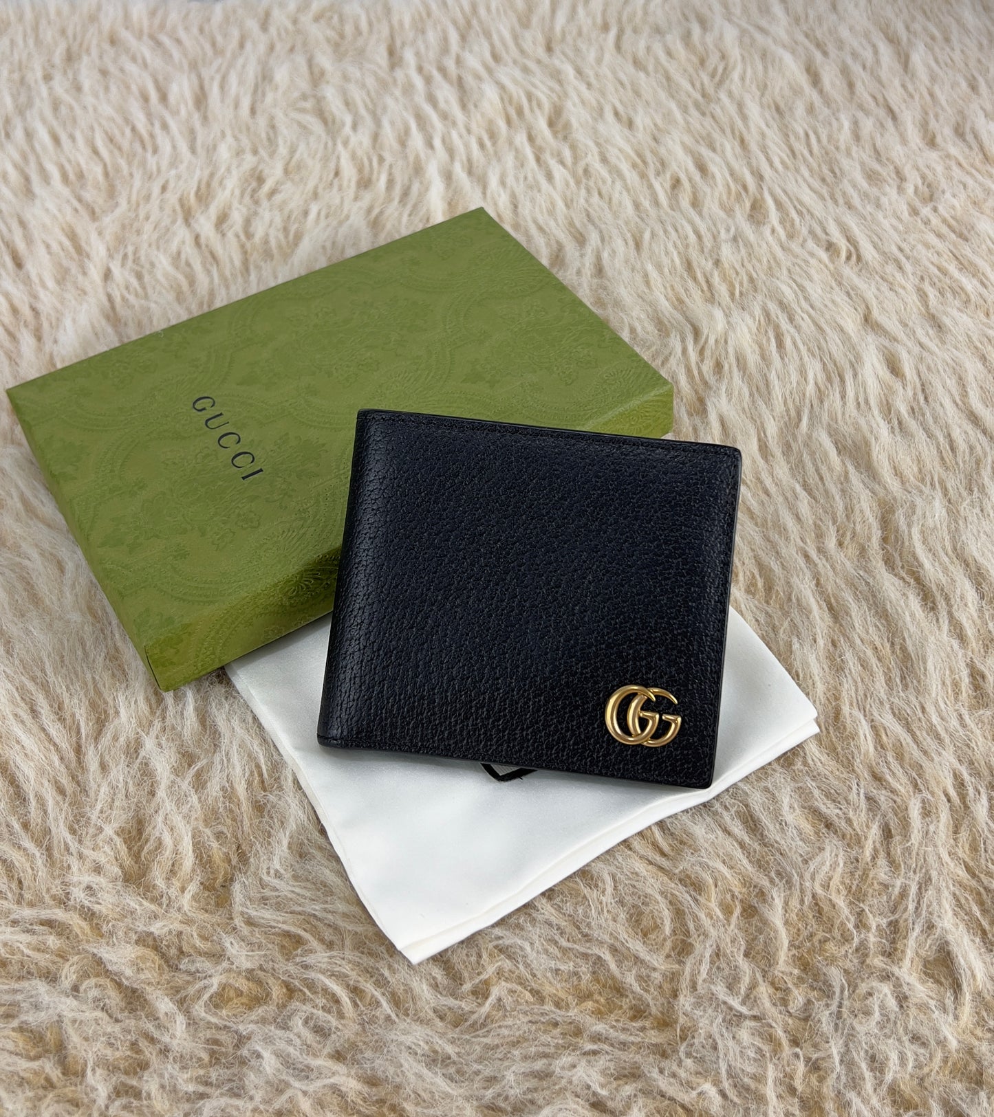 Gucci GG Marmont Bifold Wallet