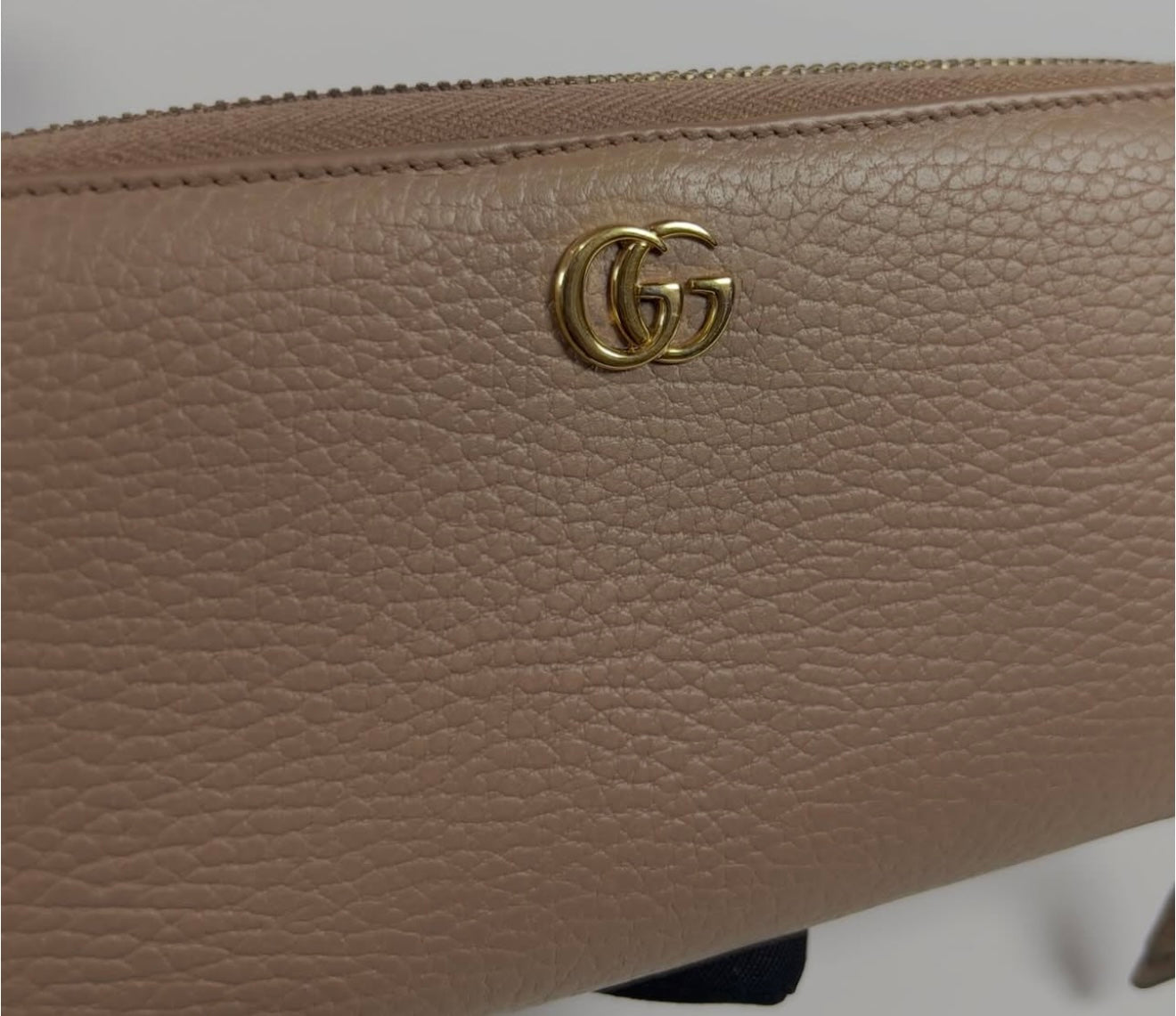 Gucci Marmont Zip Aroud Wallet