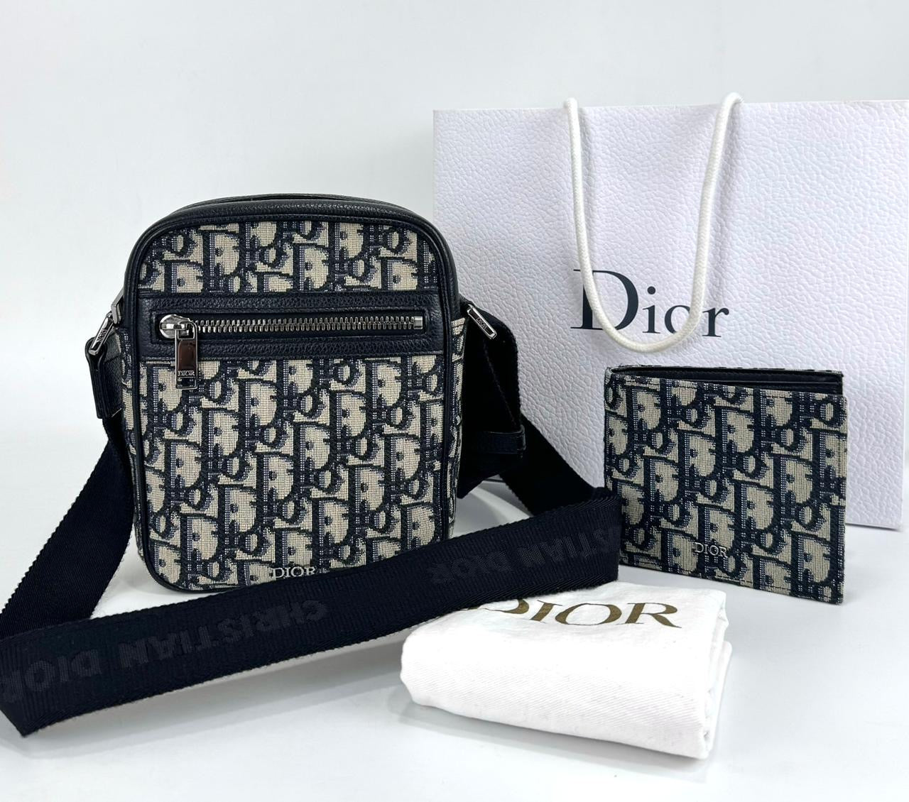 Dior messenger bag