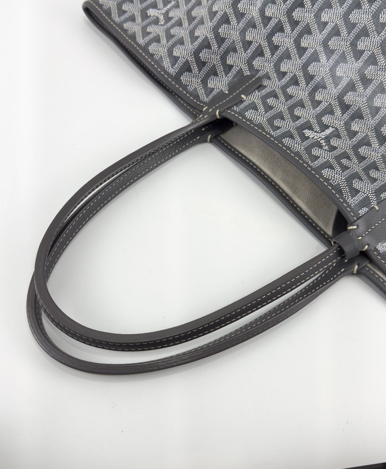 Goyard st louis pm