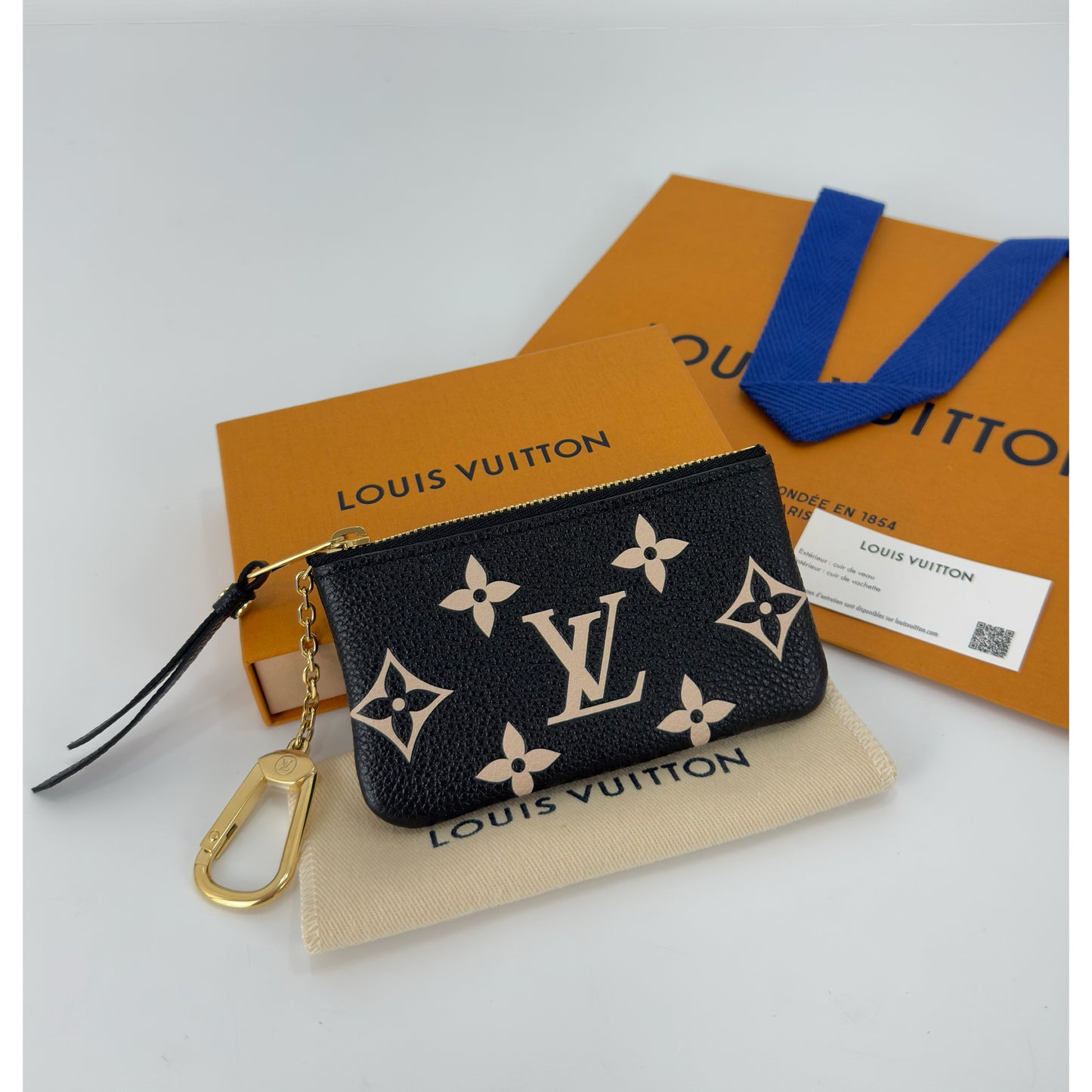 Louis Vuitton Giant Monogram Key Pouch Cles Bicolor
In Monogram Empreinte