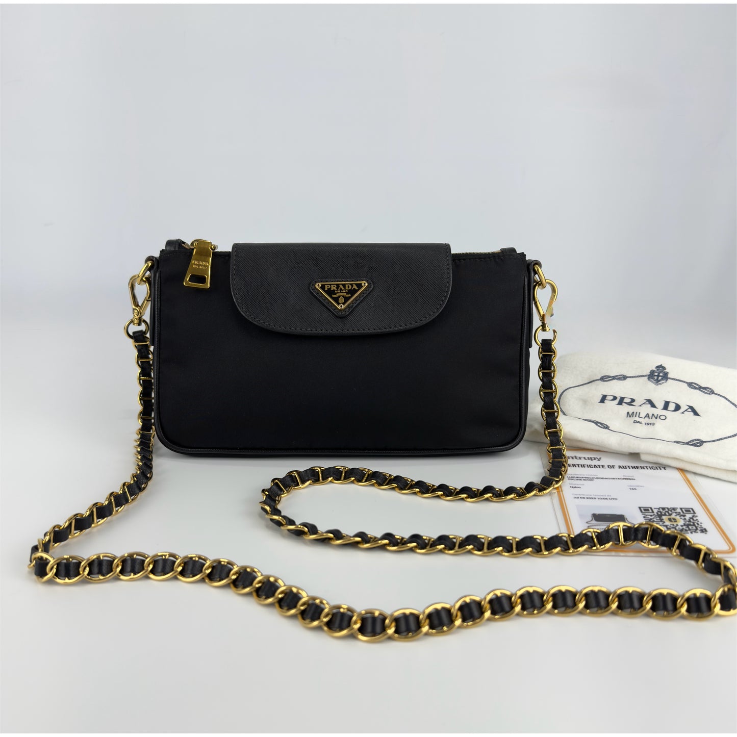Prada Tessuto Saffiano Bandoliera