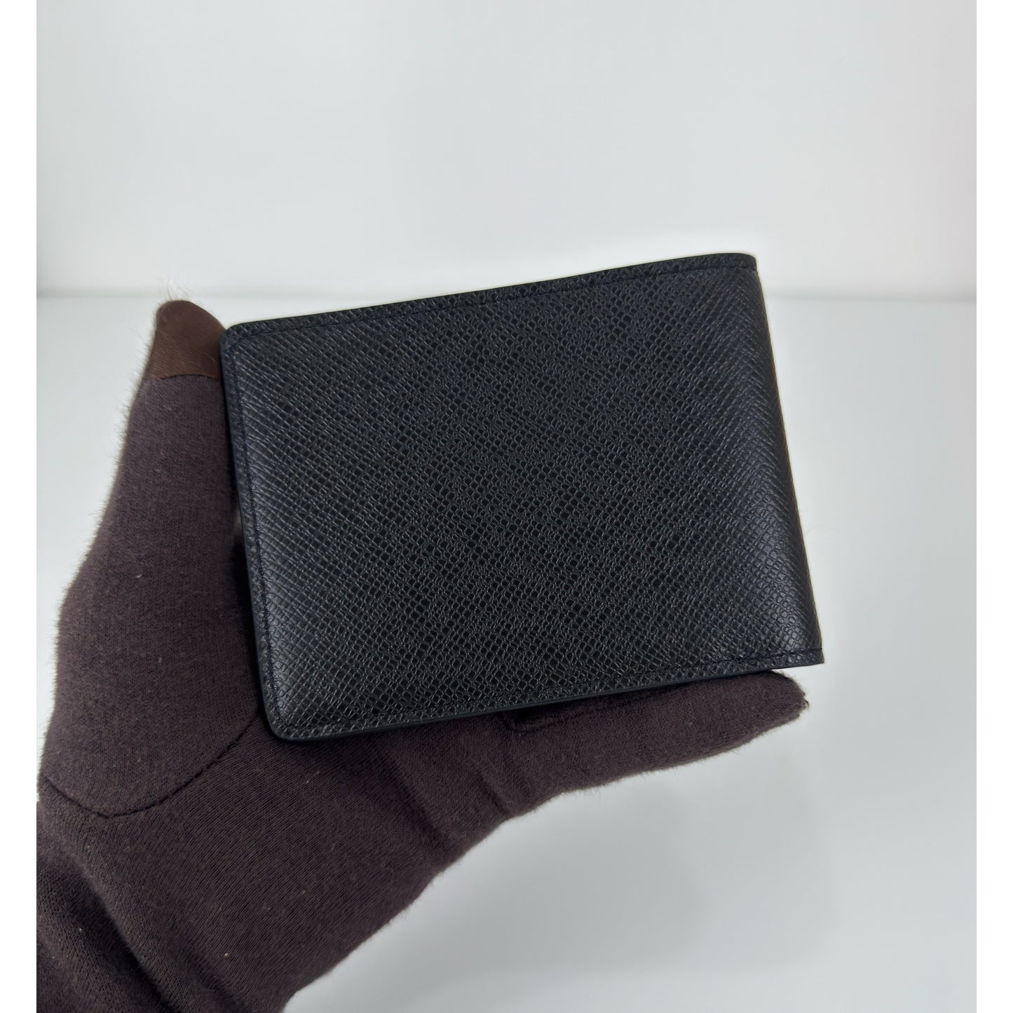 Louis Vuitton Multiple Wallet In Black Taiga Leather (2)