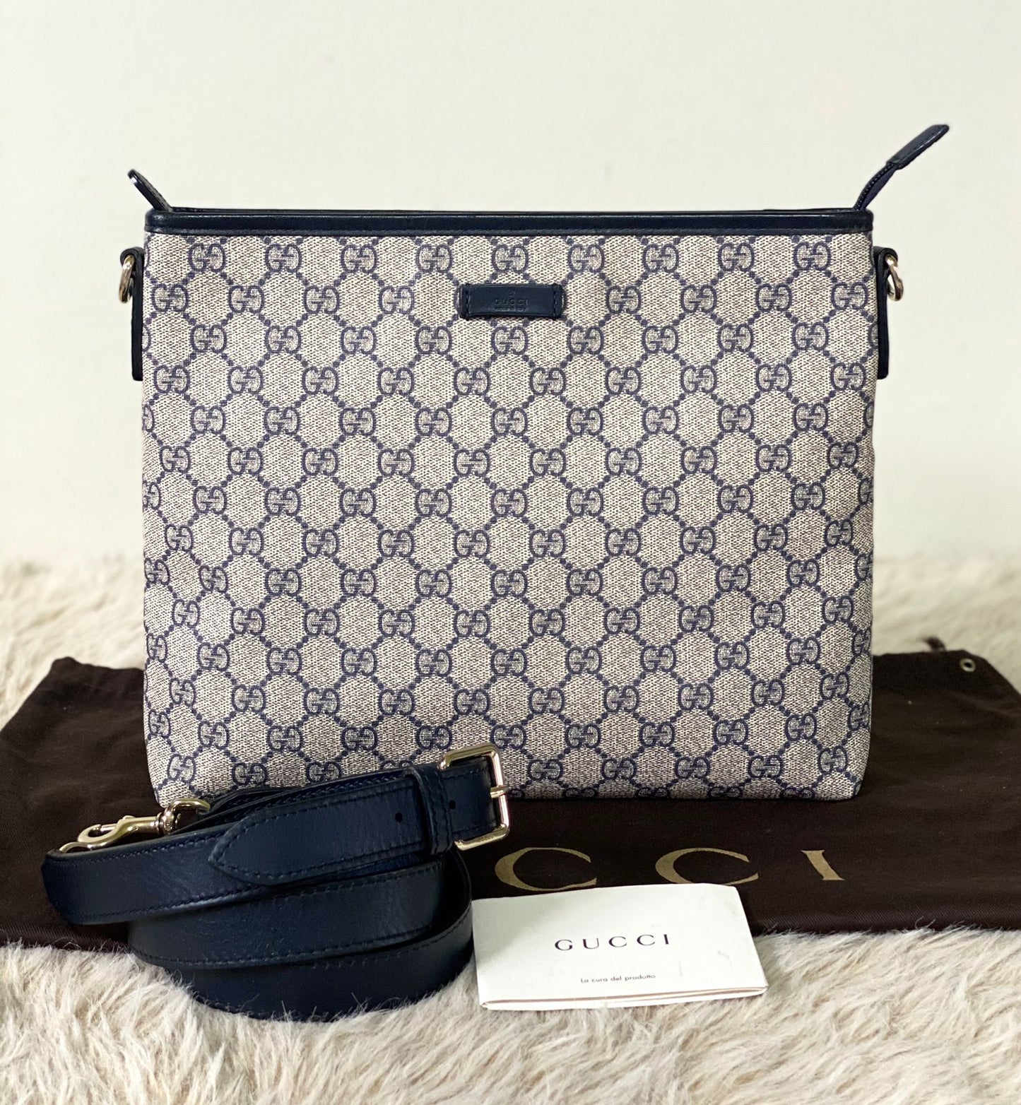 Sling bag gucci blue canvas