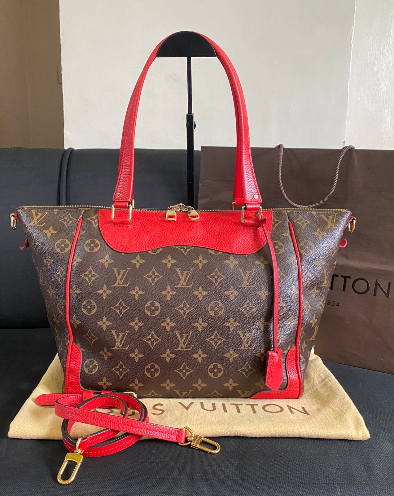Estrela nm monogram LV