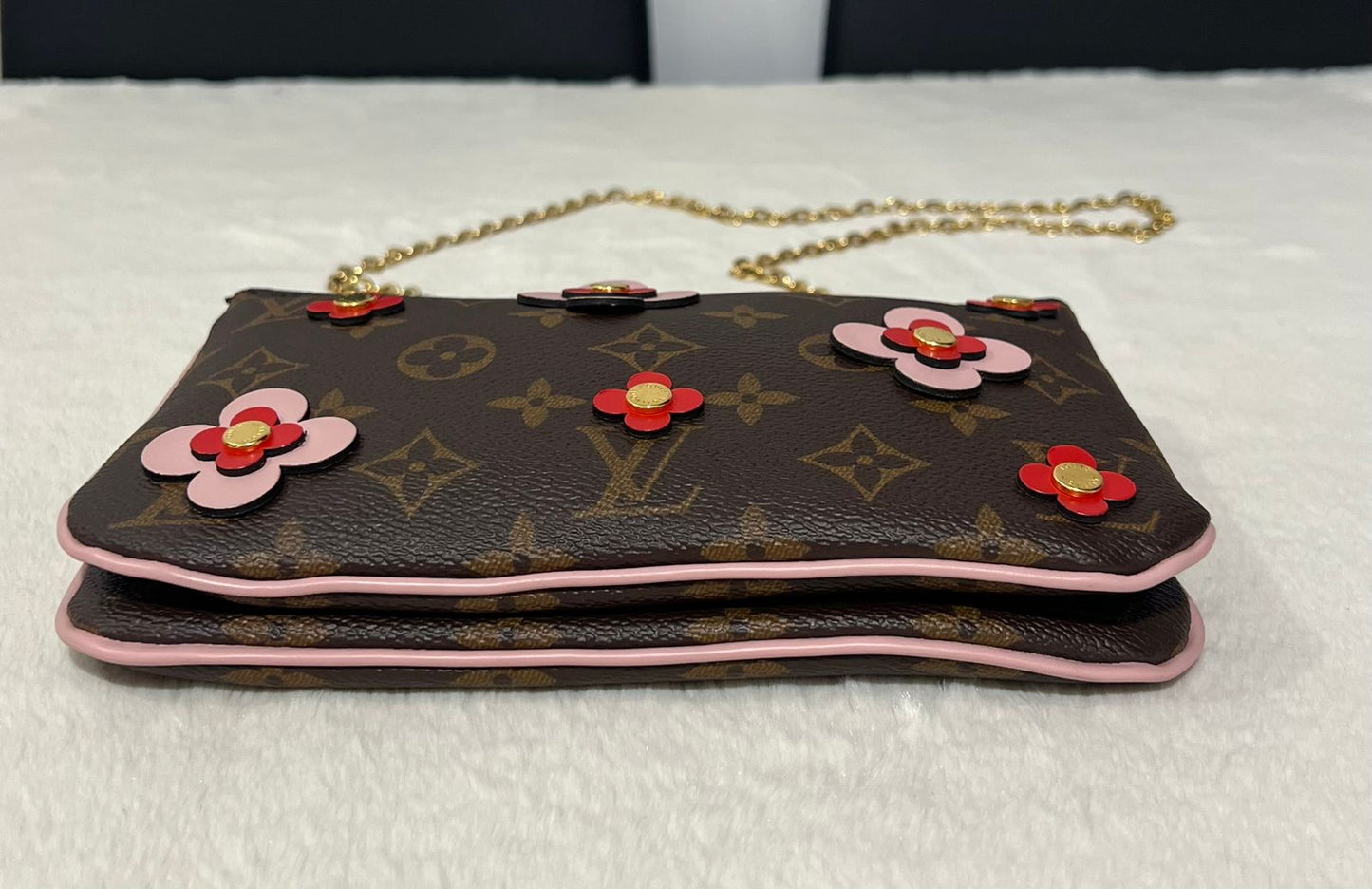 LV Blooming Flowers Double Zip Pochette Accessoires