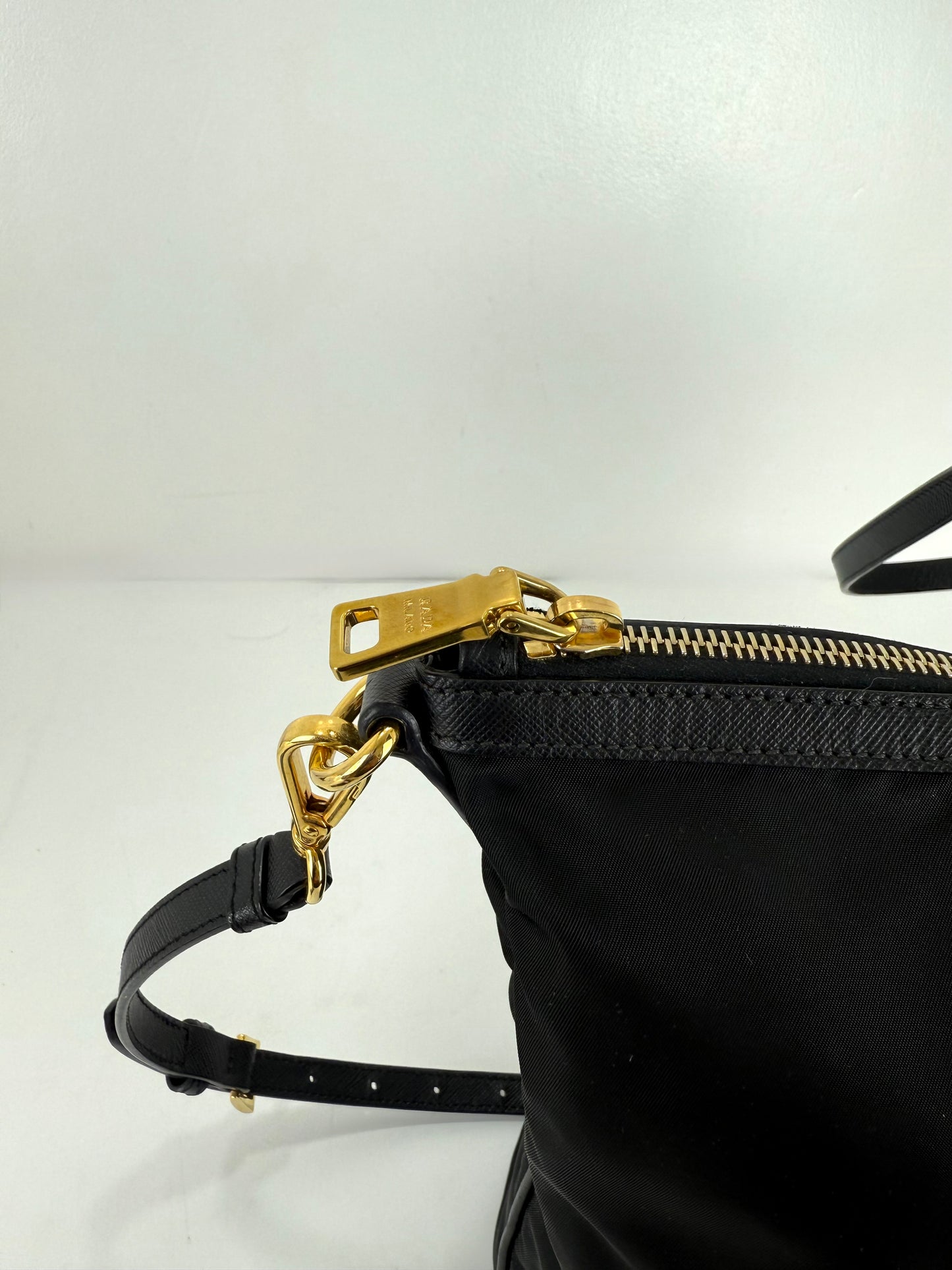 Prada Black Tessuto Nylon And Saffiano
Leather Tote Bag - BR4253