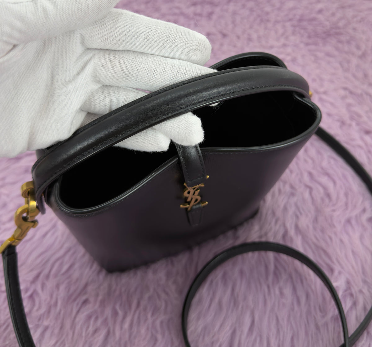Saint Laurent Le 37 Mini In Shiny Leather