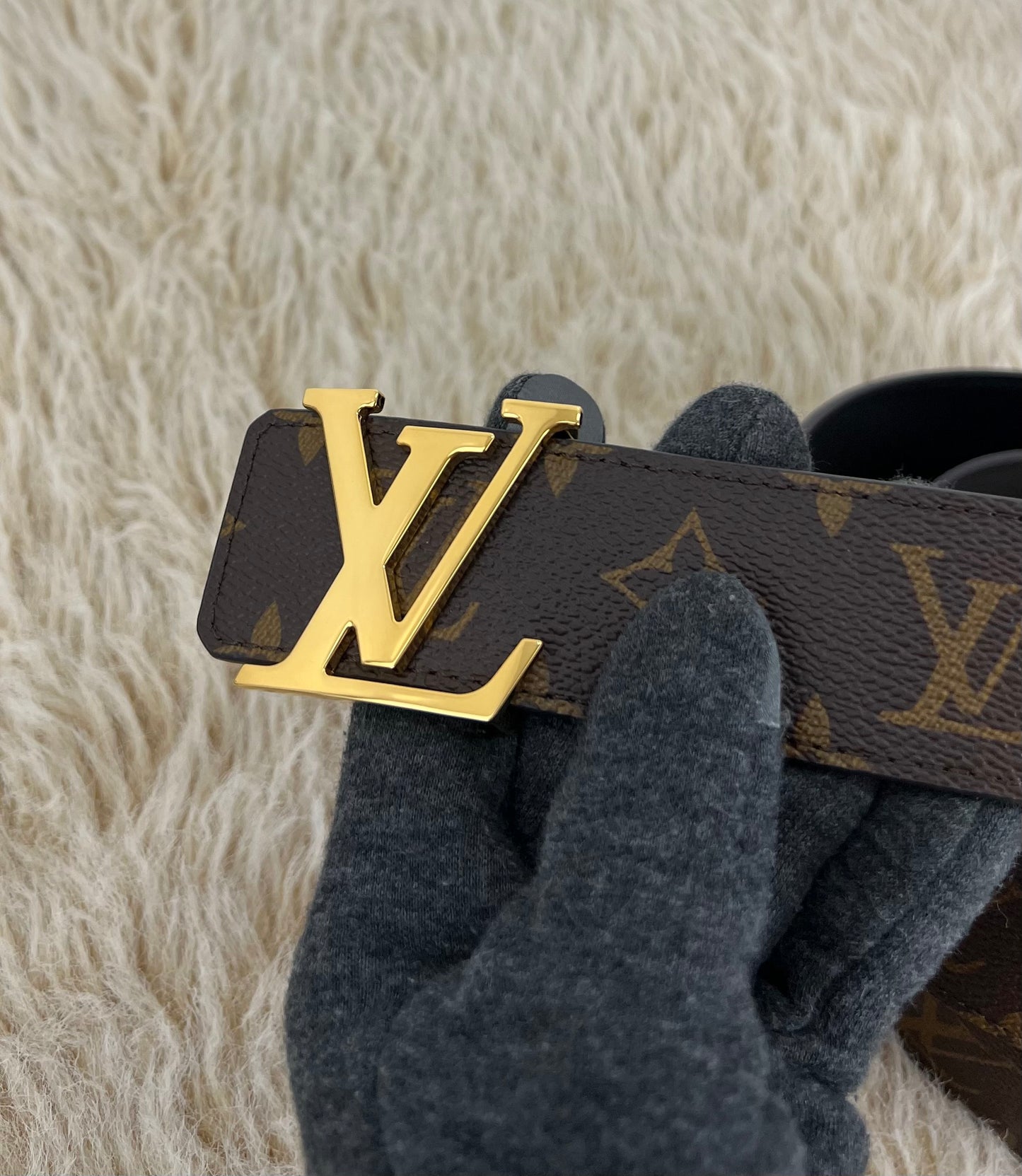 Louis Vuitton Monogram Canvas LV Initiales Reversible Belt 90/36