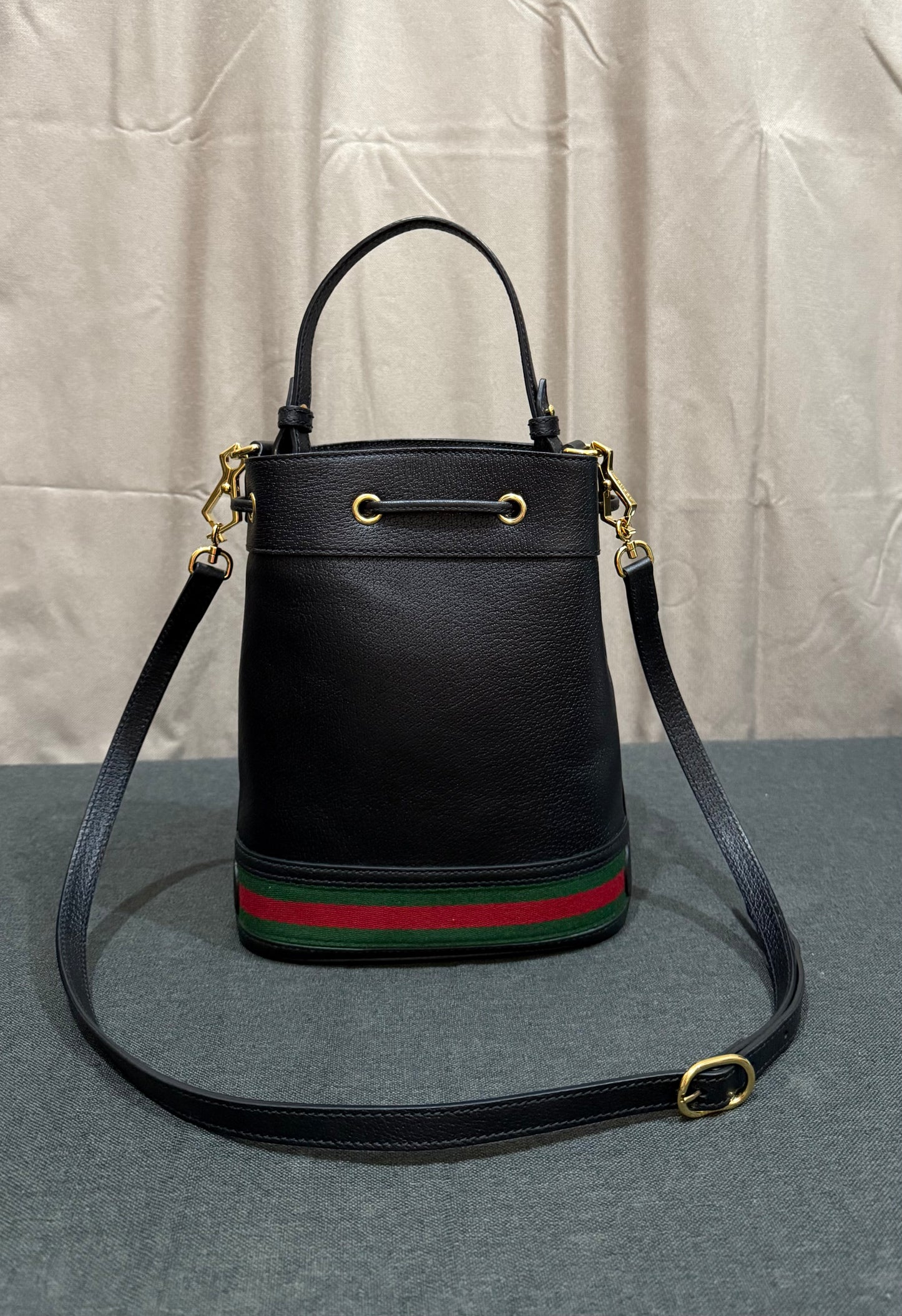 Gucci GG Ophidia Small Leather Bucket Bag