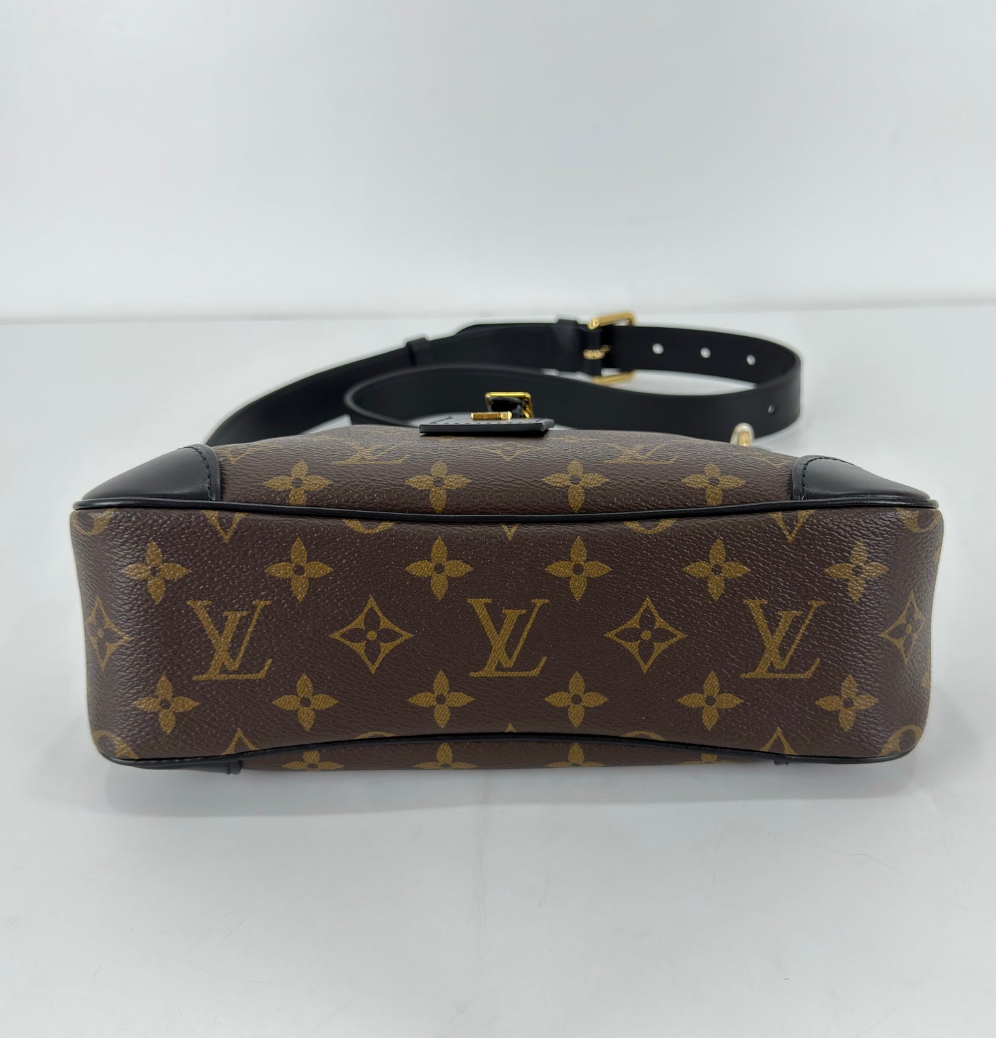 Louis Vuitton Monogram Canvas Odeon PM Noir