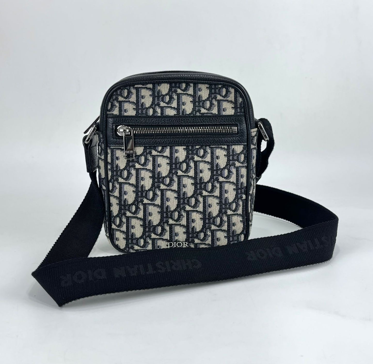Dior messenger bag