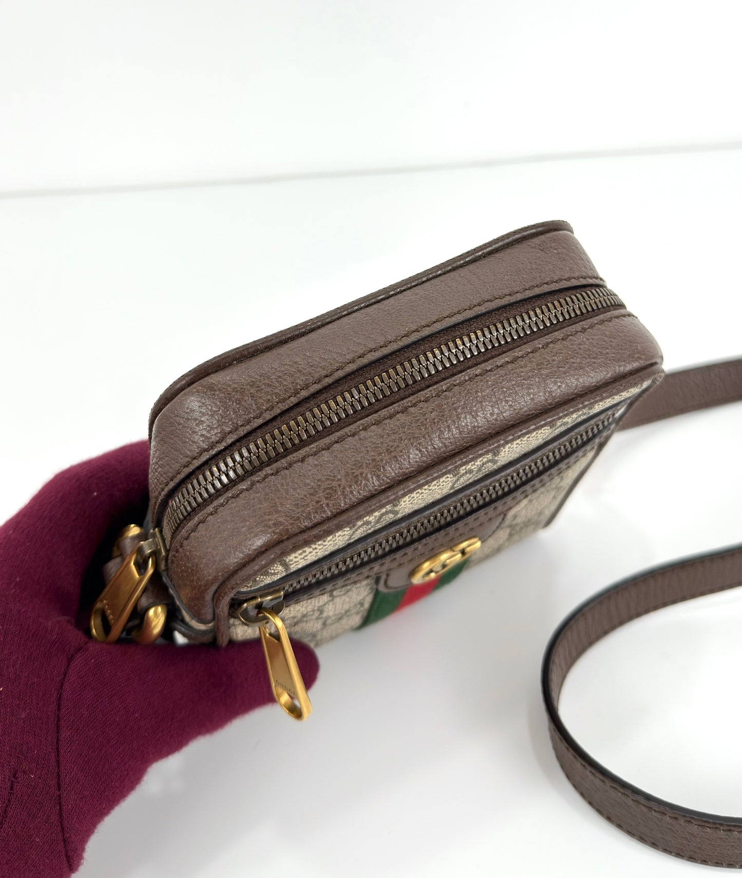 Gucci Ophidia GG Supreme Mini Messenger Bag