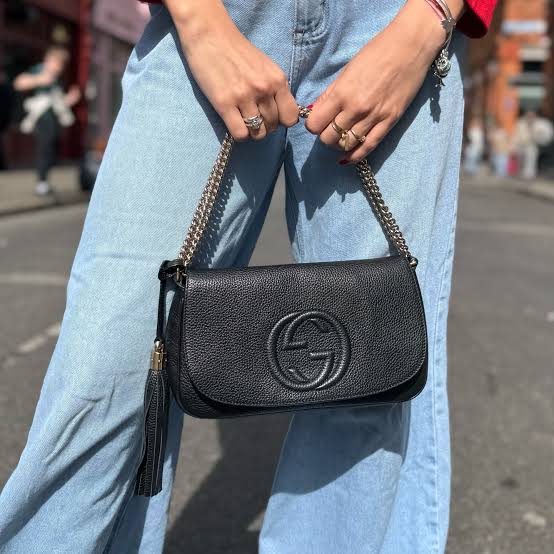 Gucci Pebbled Leather GG Soho Chain Bag