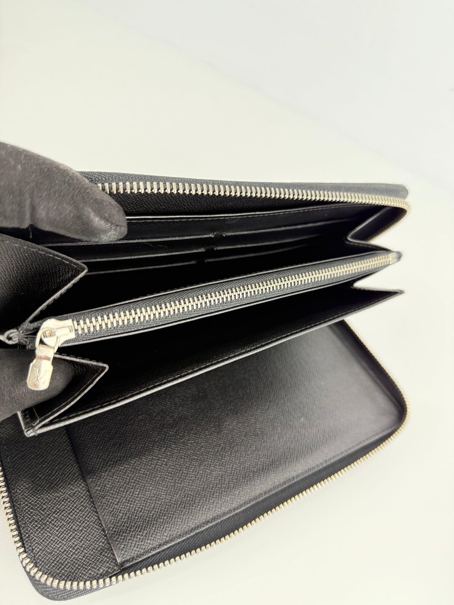 Louis Vuitton Wallet Zippy Organizer