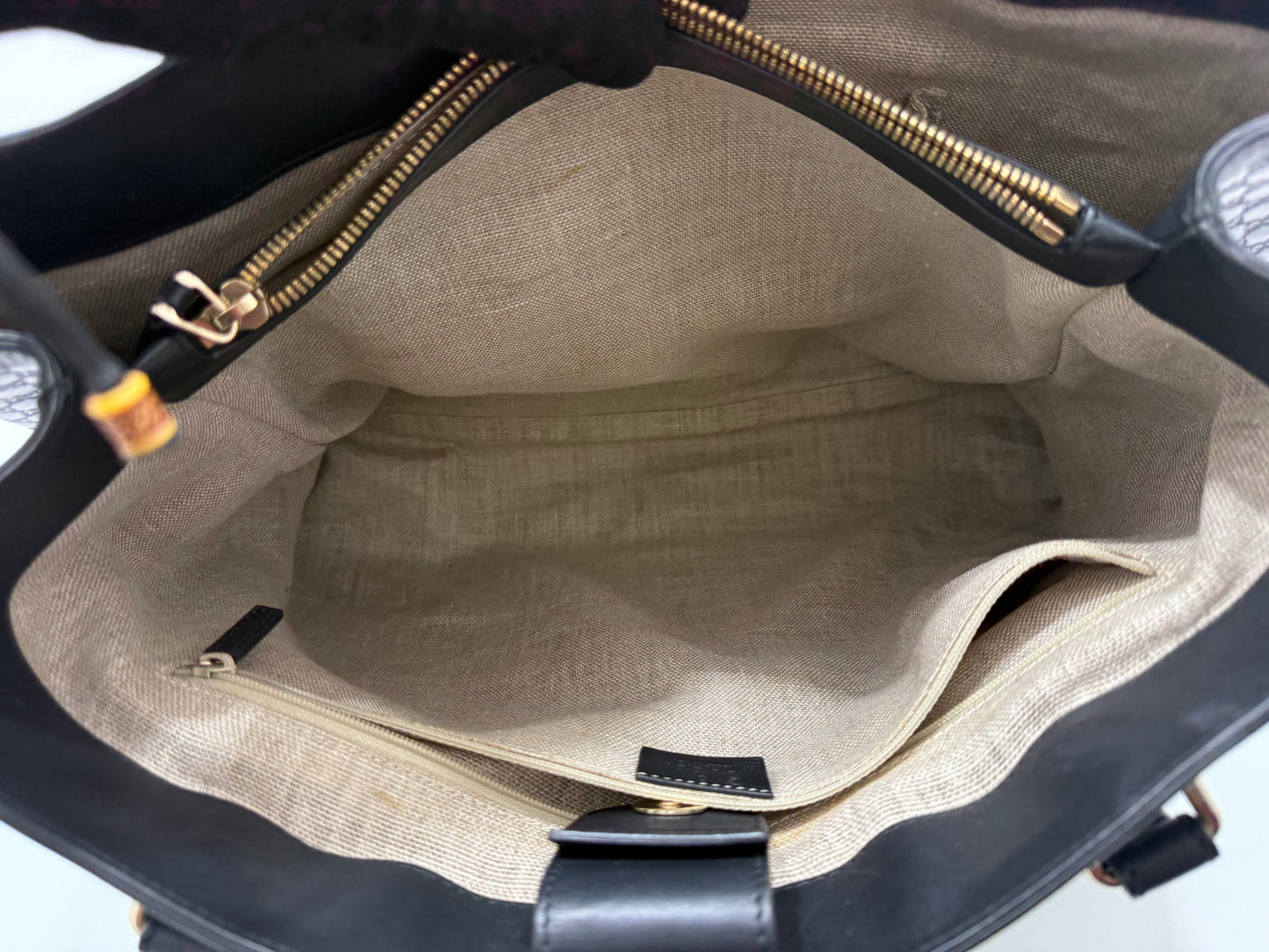 Gucci Microguccissima Leather Tote Bag