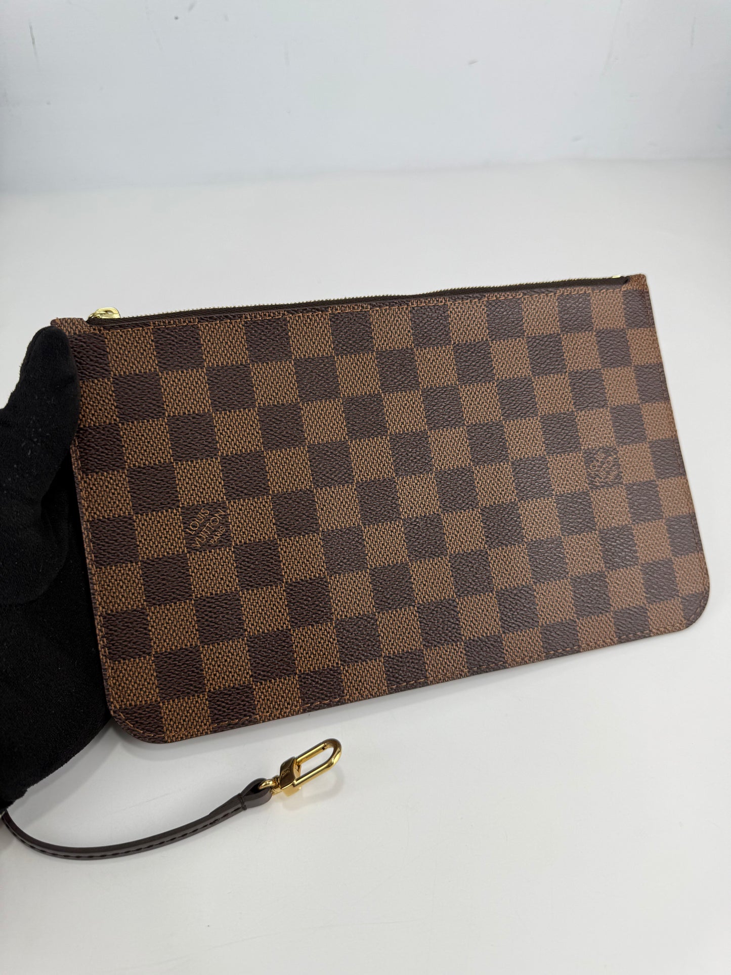 Louis Vuitton Neverful MM Damier Ebene With Pouch